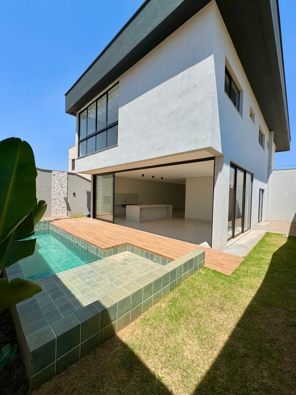 Casa de Condomínio à venda com 4 quartos, 225m² - Foto 11