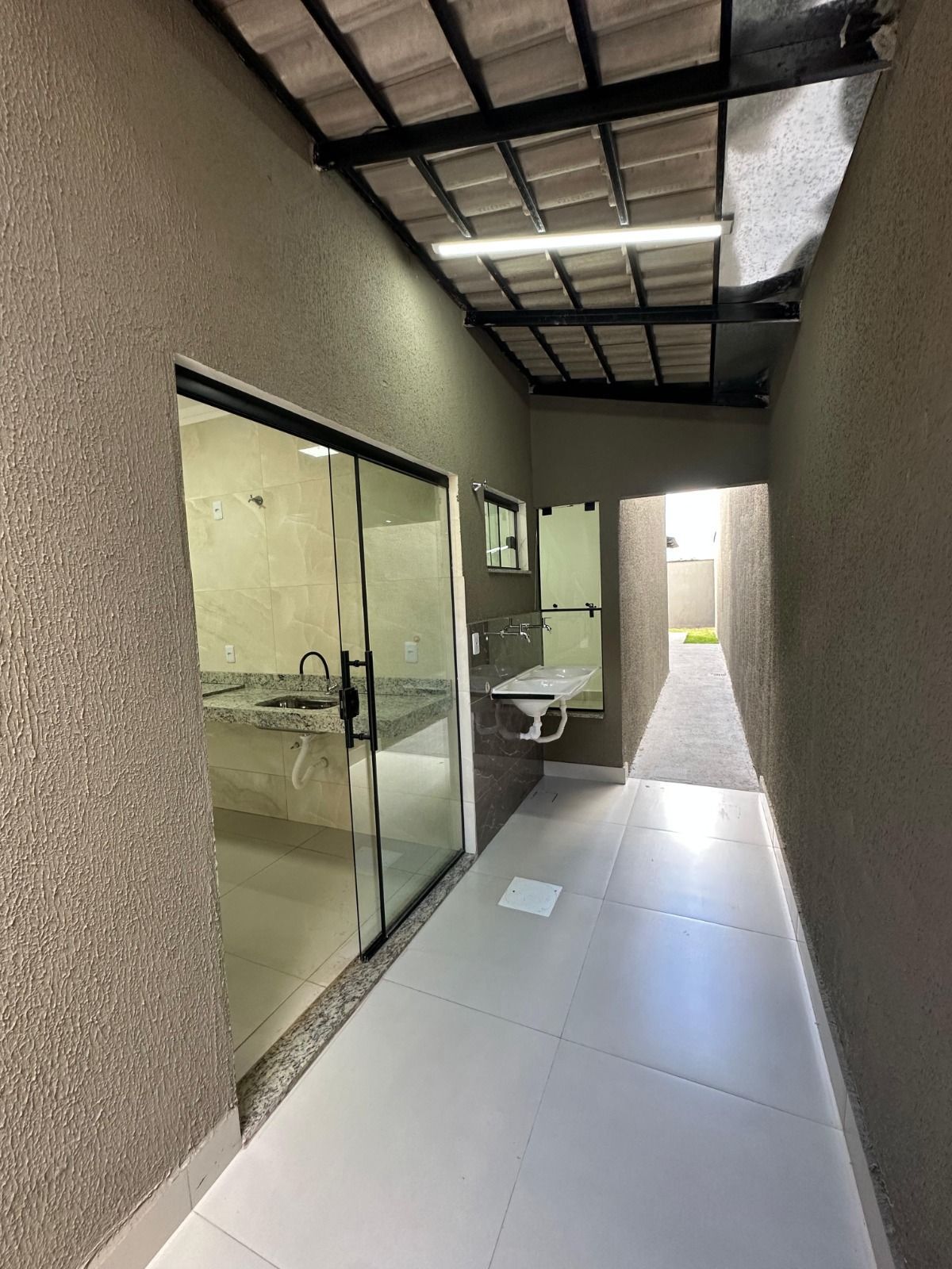 Casa à venda com 3 quartos, 110m² - Foto 7
