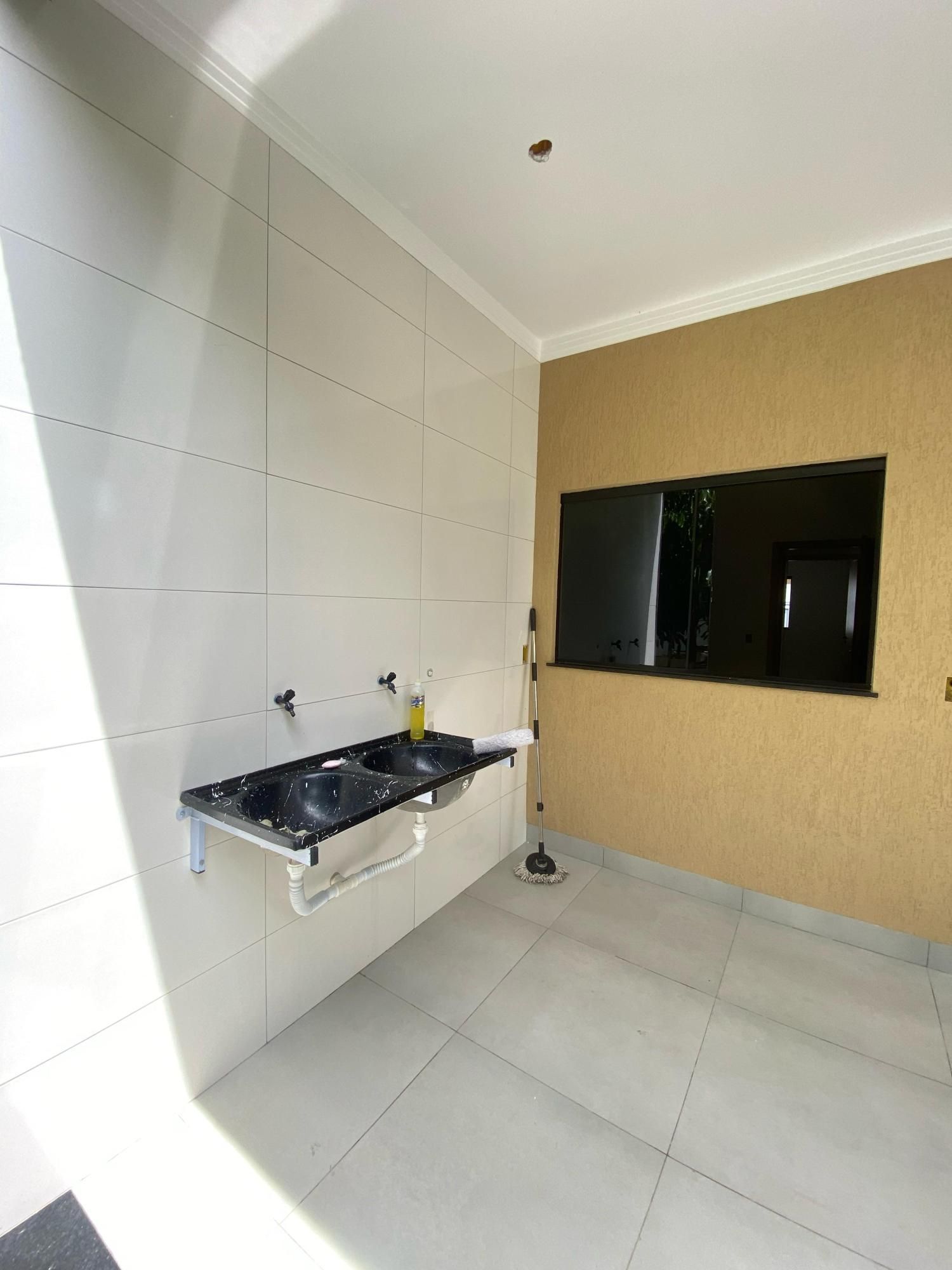 Casa à venda com 2 quartos, 115m² - Foto 12