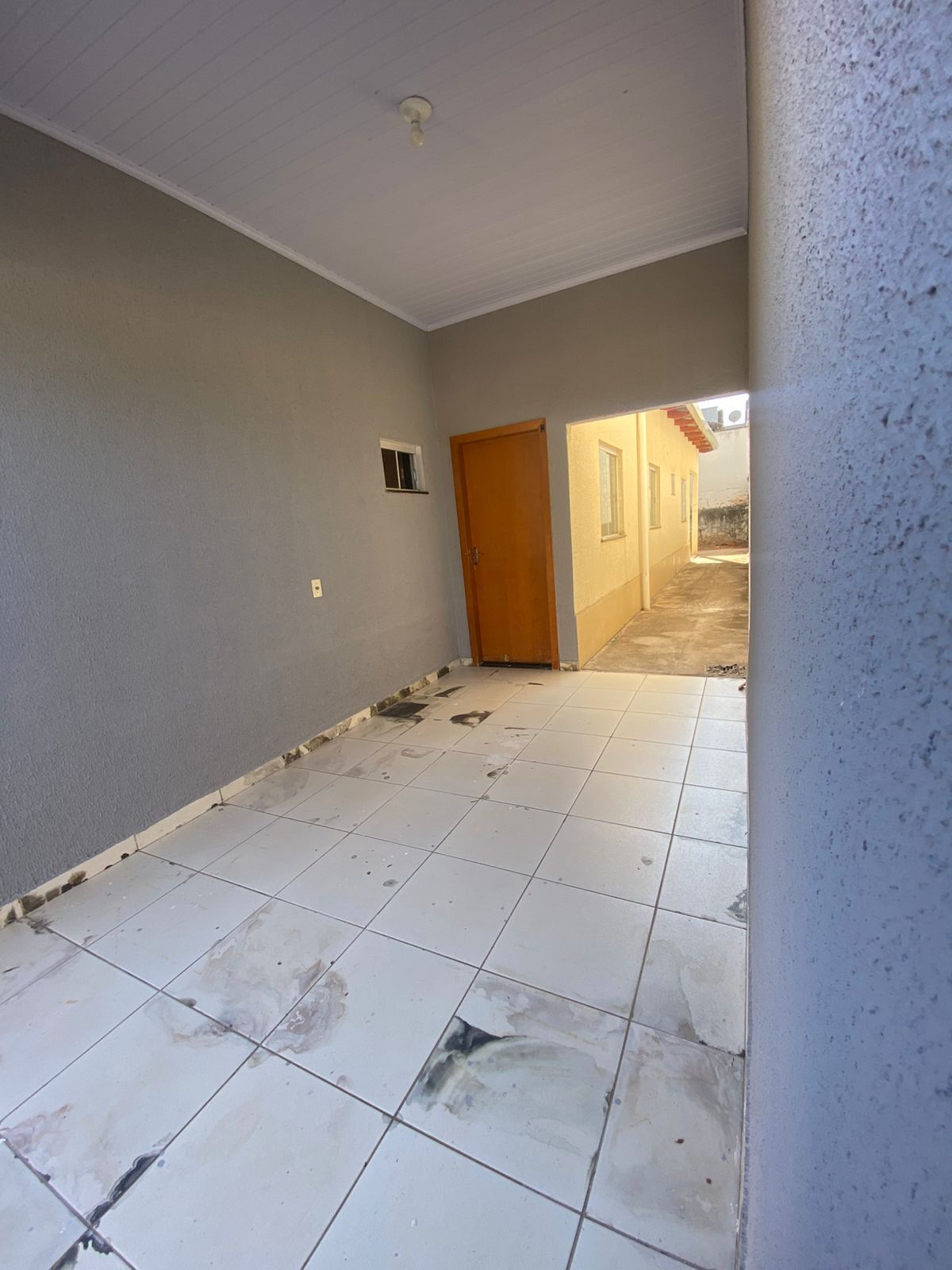 Casa para alugar com 2 quartos, 100m² - Foto 2