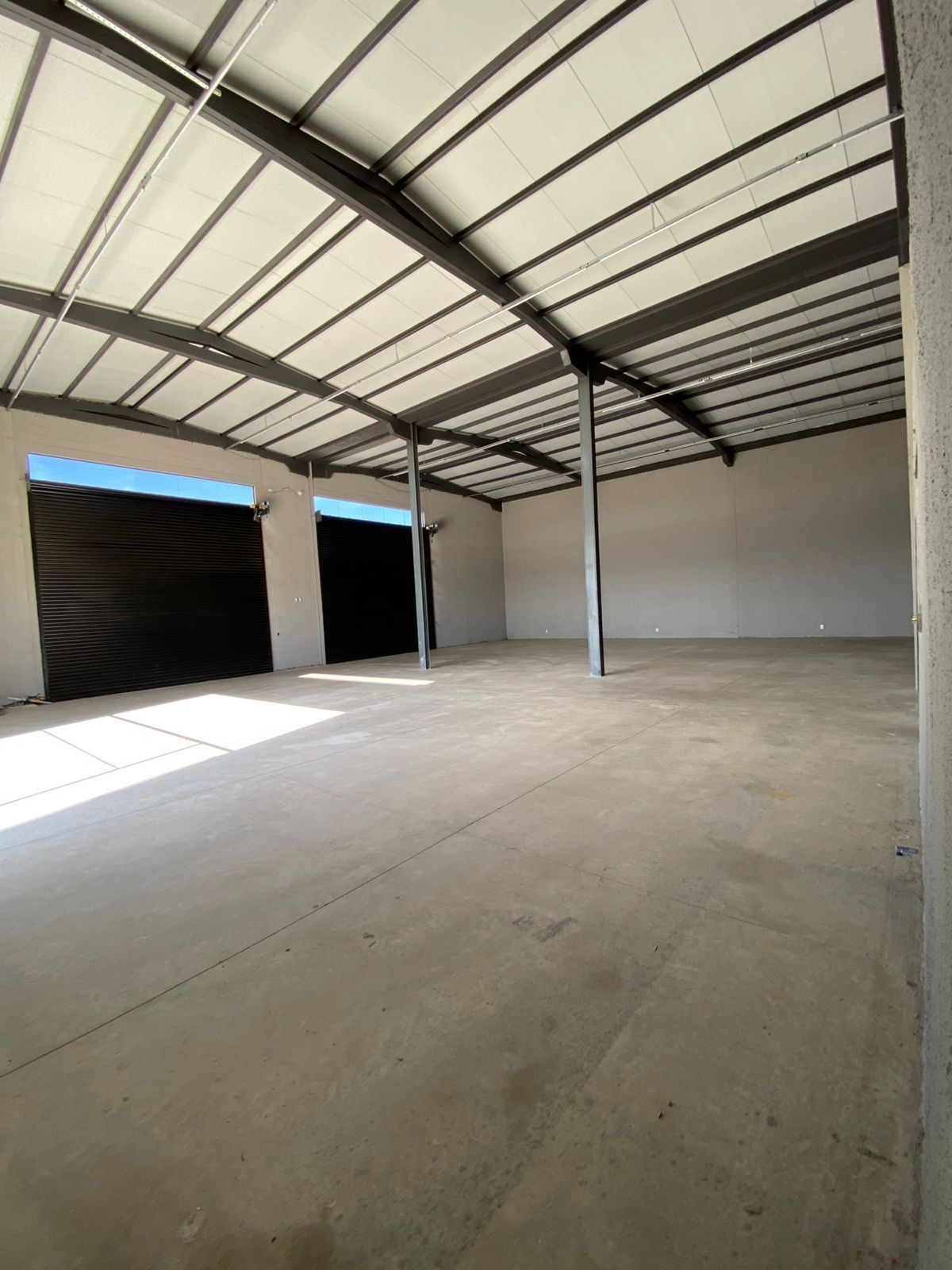 Depósito-Galpão-Armazém para alugar com 3 quartos, 400m² - Foto 6