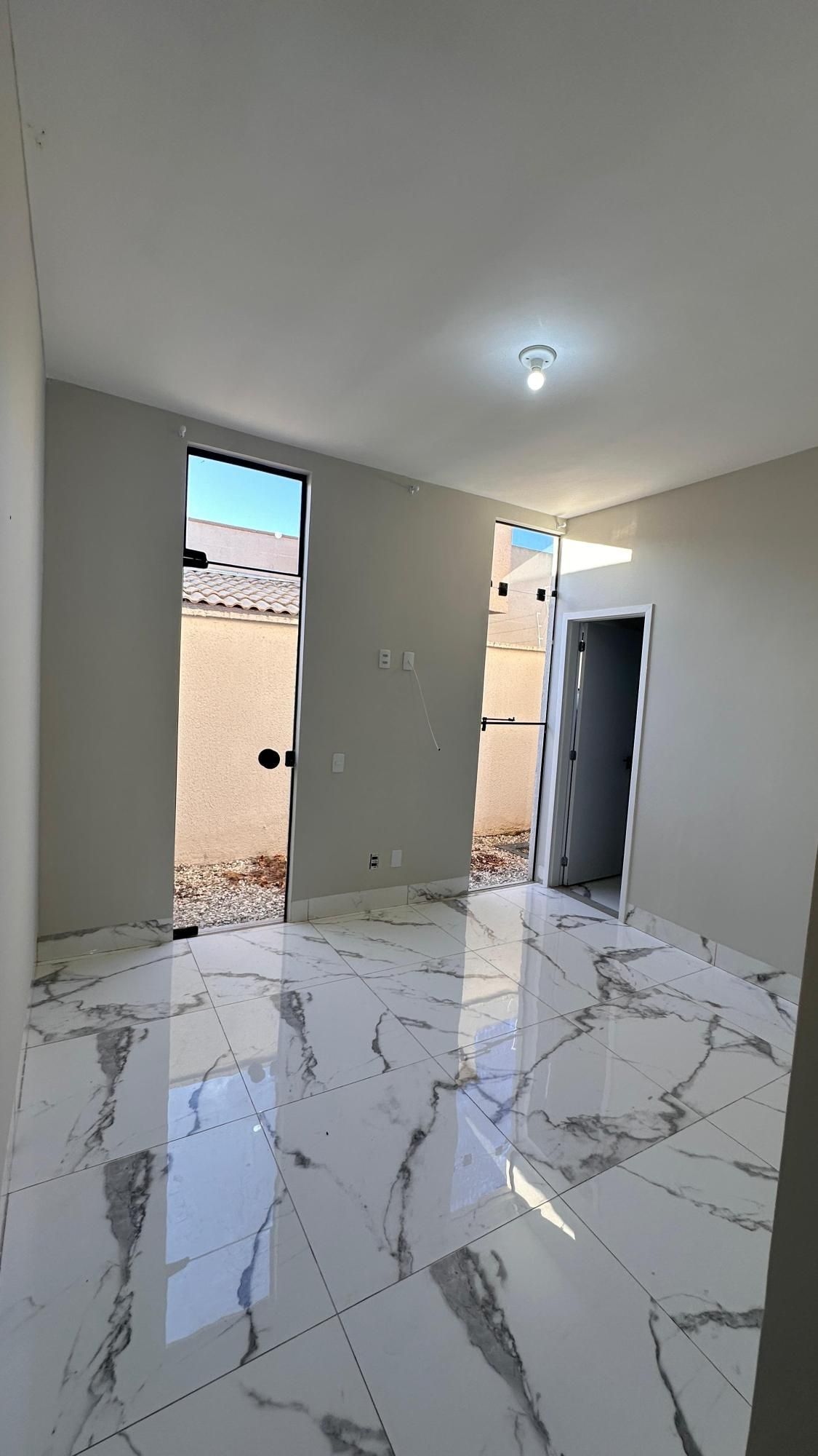 Casa à venda com 3 quartos, 117m² - Foto 14