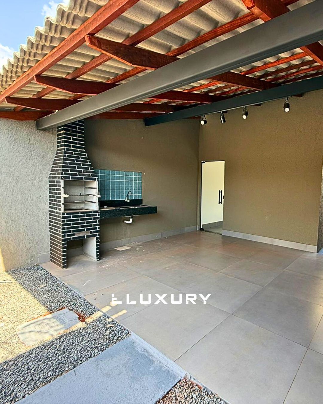 Casa, 2 quartos, 80 m² - Foto 1
