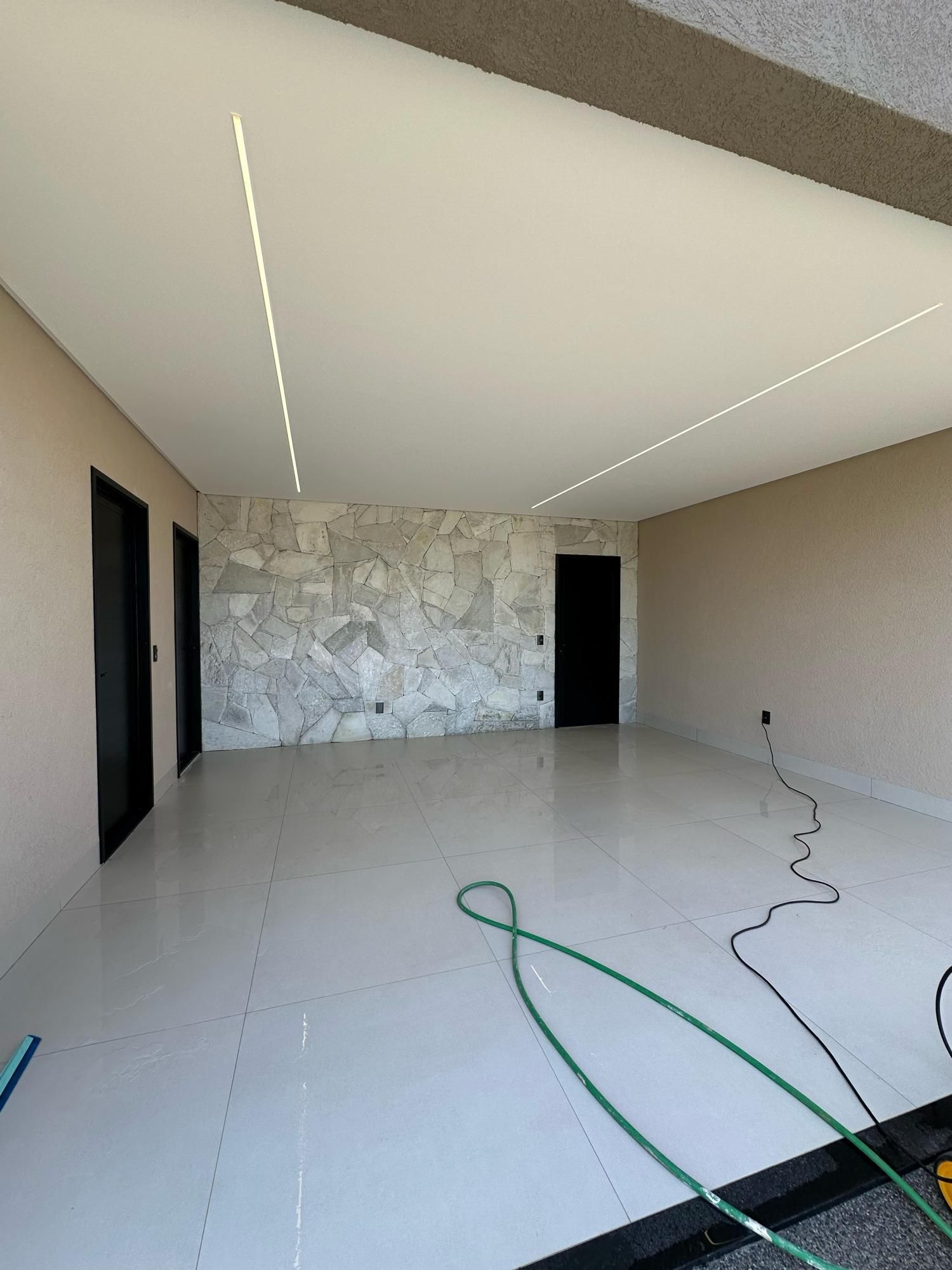 Casa de Condomínio à venda com 3 quartos, 230m² - Foto 18
