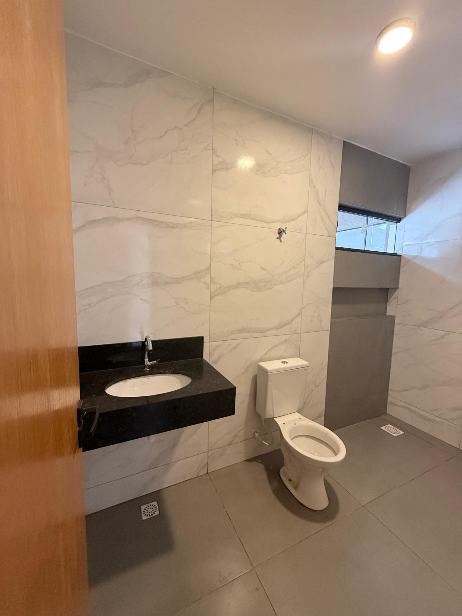 Casa para alugar com 2 quartos, 90m² - Foto 9