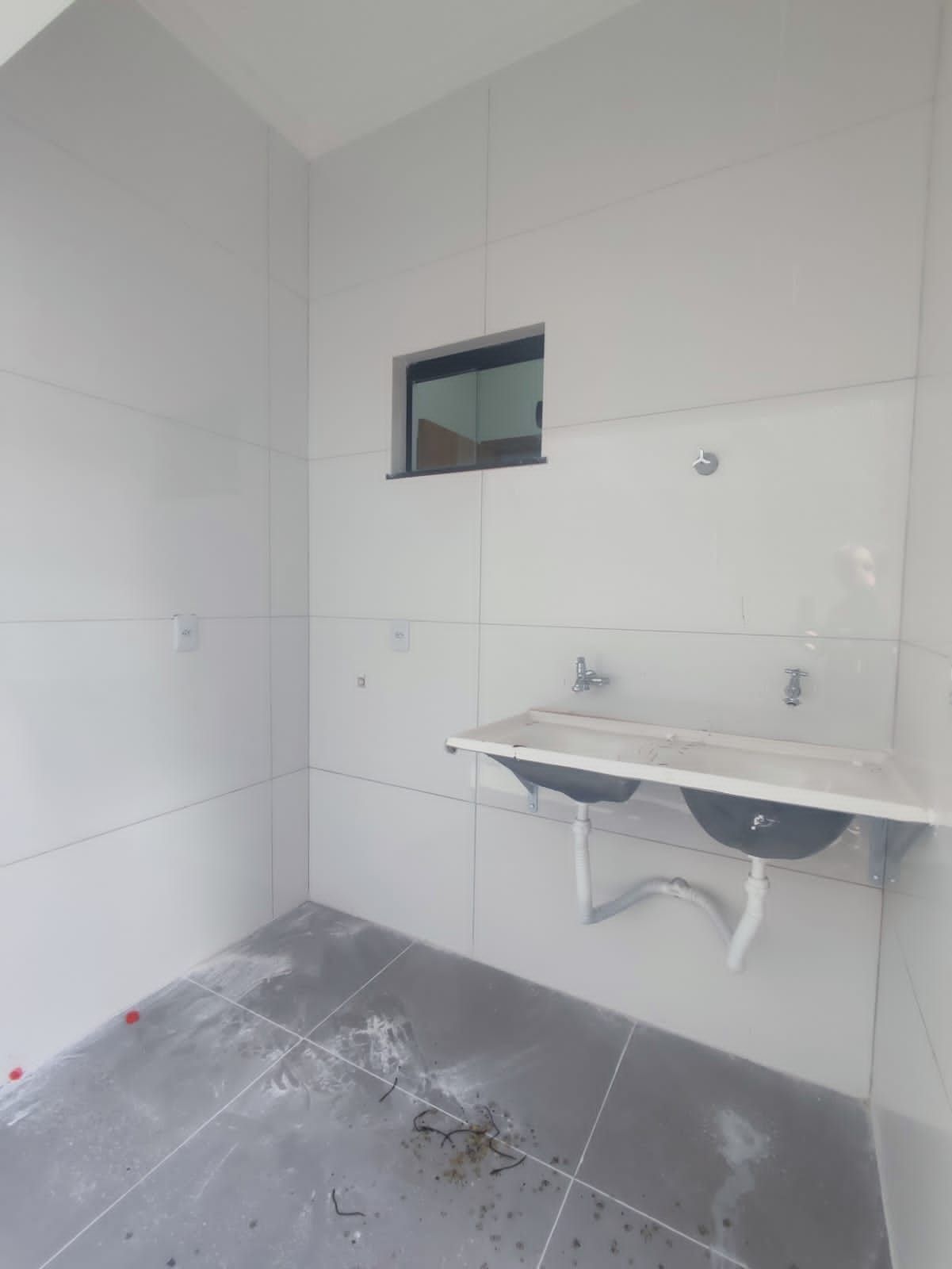 Casa à venda com 3 quartos, 101m² - Foto 14