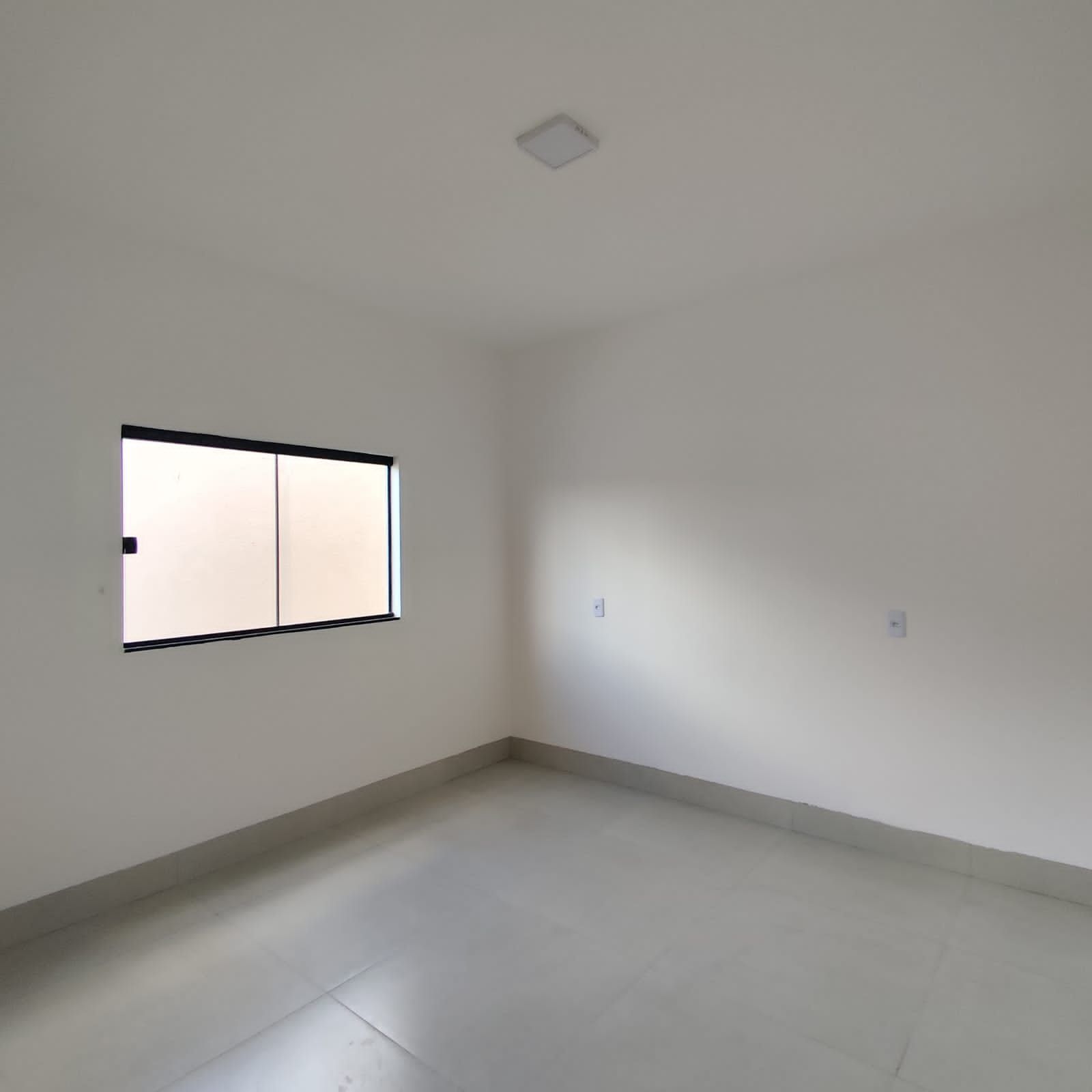 Casa à venda com 3 quartos, 110m² - Foto 8