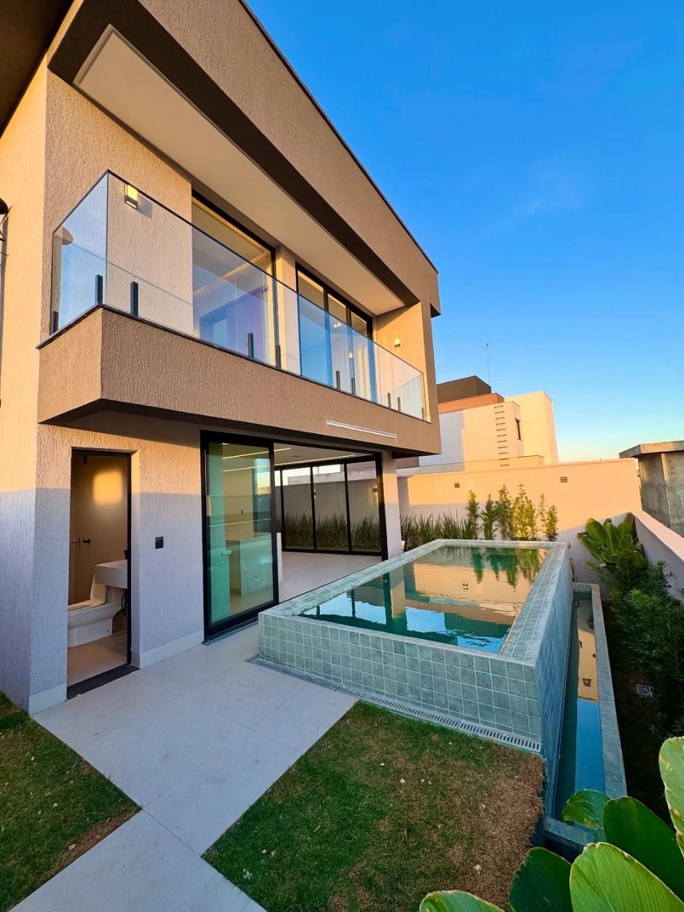 Casa de Condomínio à venda com 3 quartos, 231m² - Foto 11
