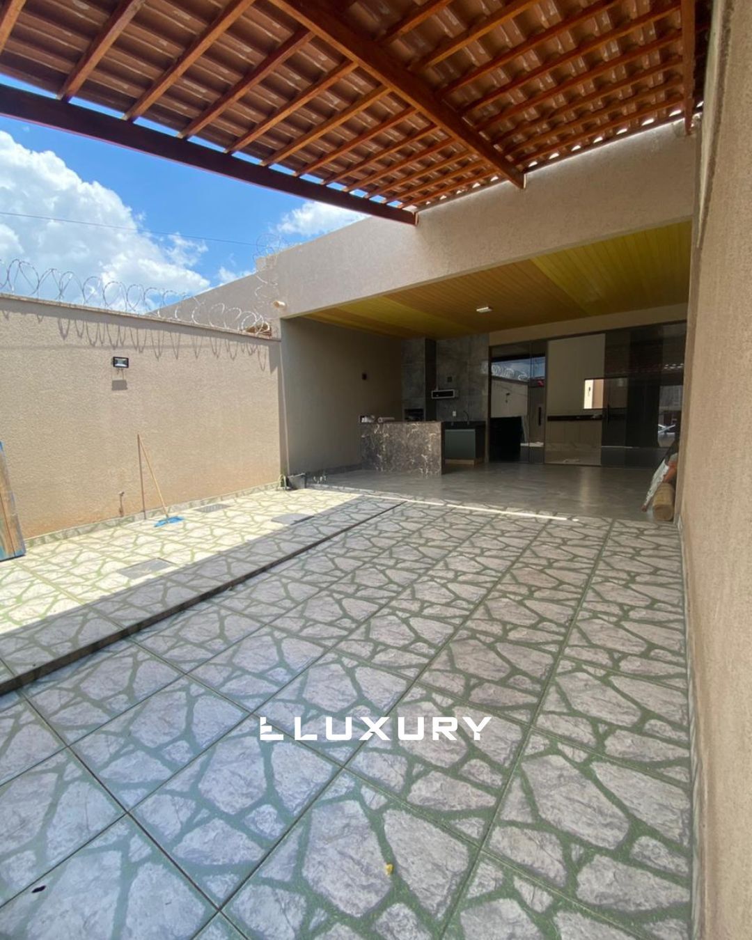 Casa, 3 quartos, 90 m² - Foto 1