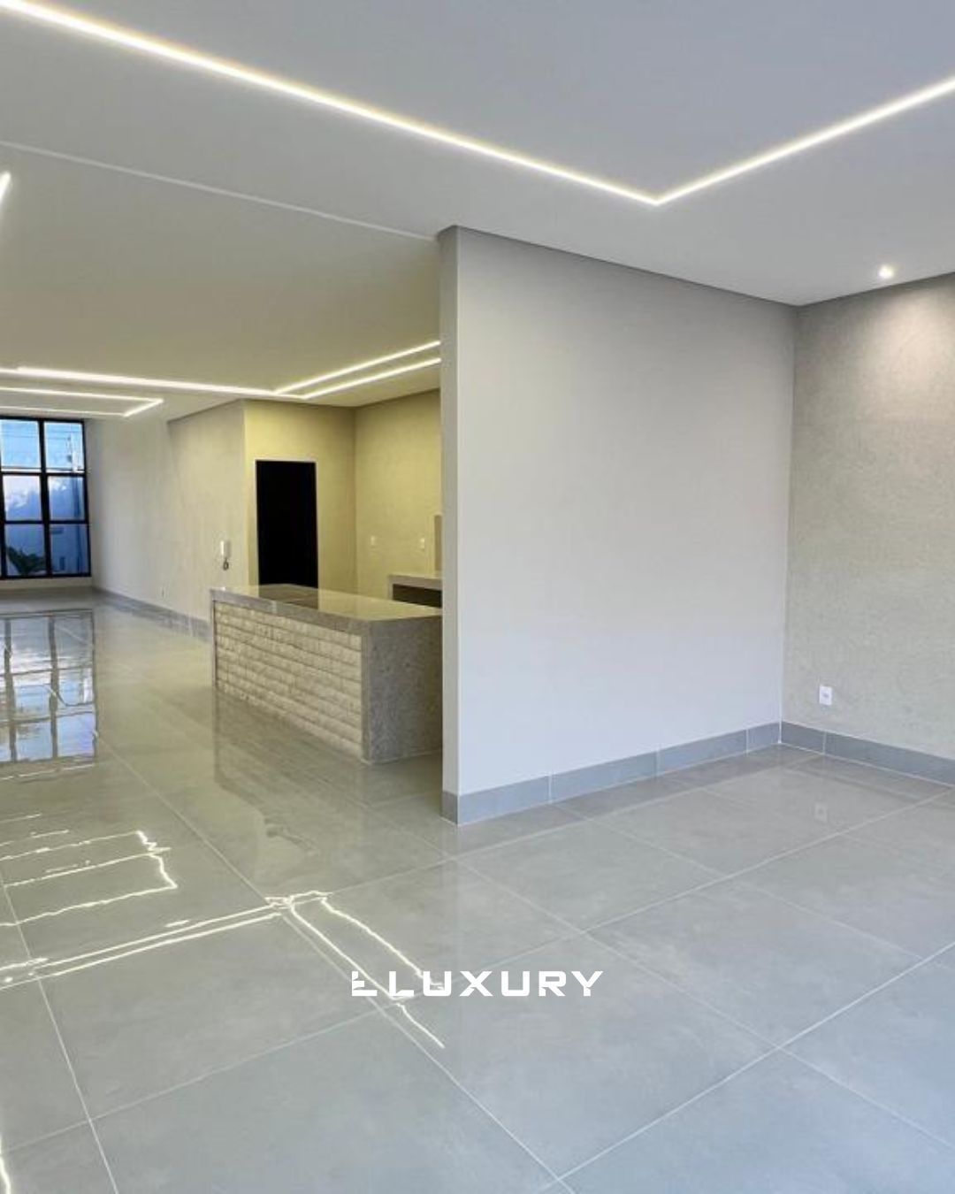Casa à venda com 3 quartos, 228m² - Foto 9