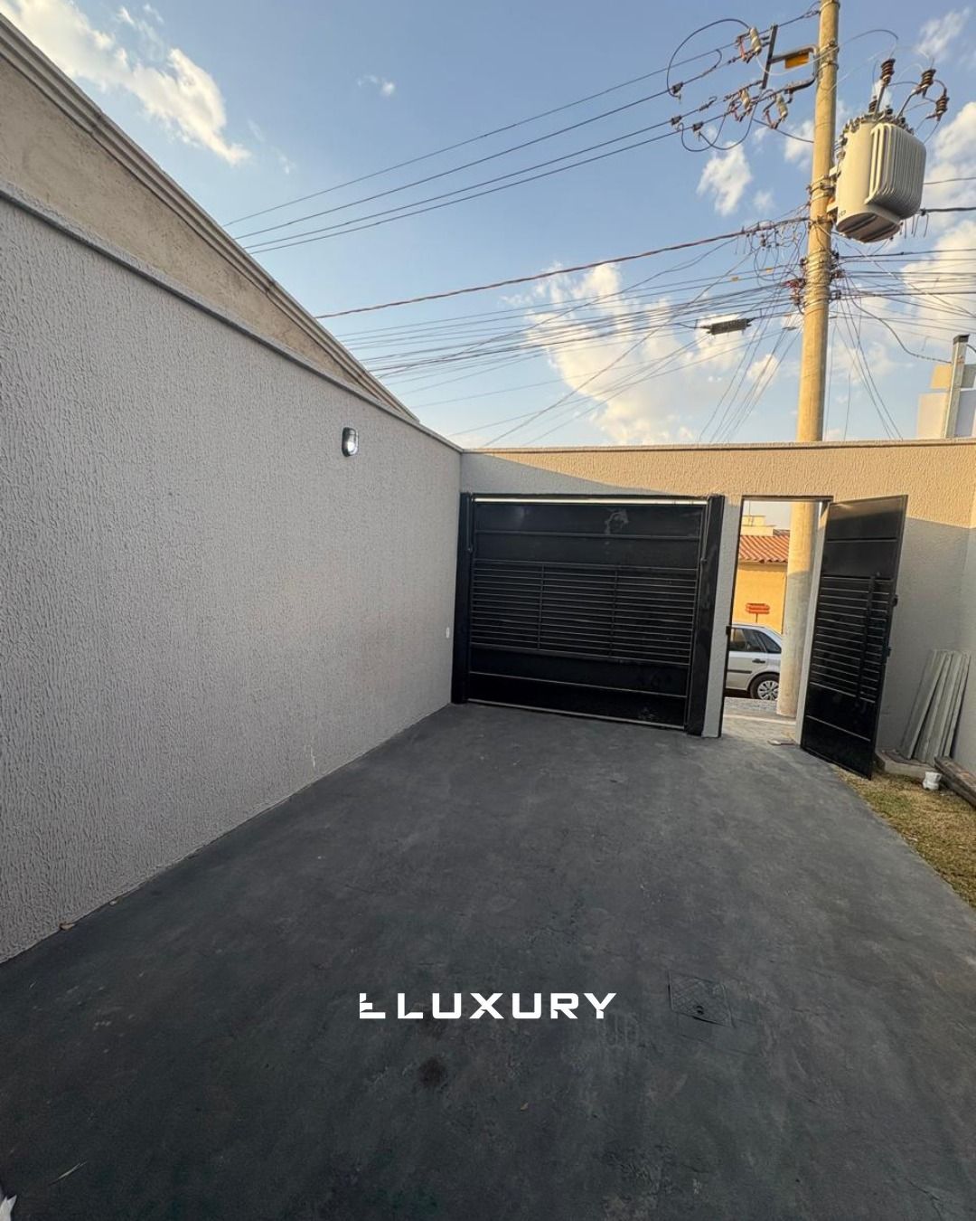 Casa à venda com 3 quartos, 110m² - Foto 2
