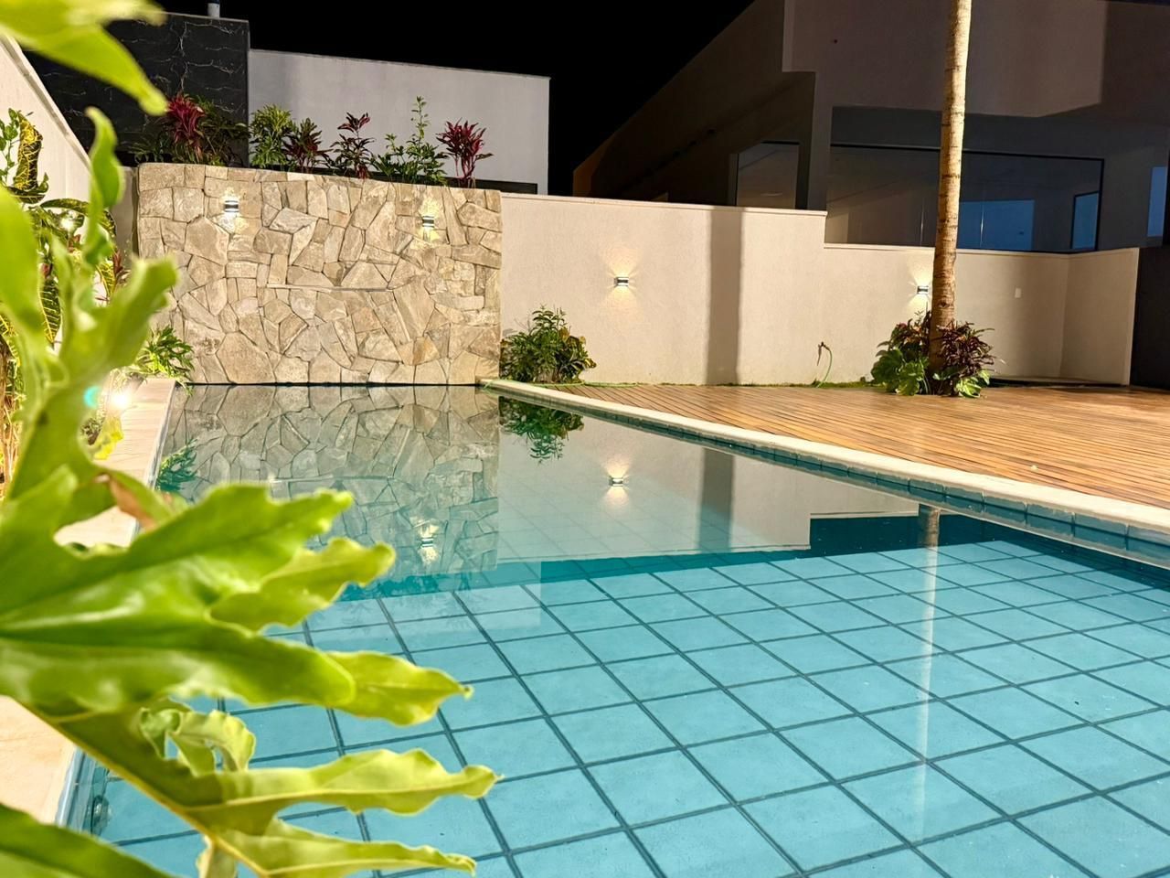 Casa de Condomínio à venda com 4 quartos, 356m² - Foto 11