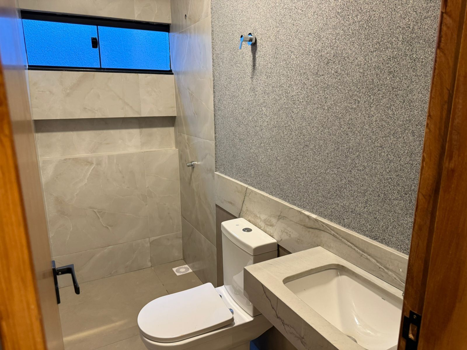 Casa à venda com 3 quartos, 110m² - Foto 9
