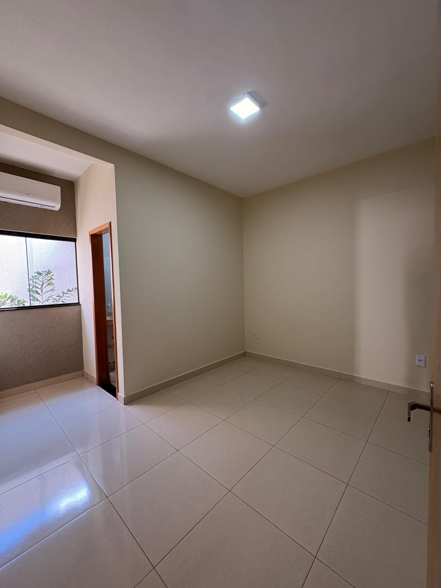 Casa para alugar com 3 quartos, 117m² - Foto 13