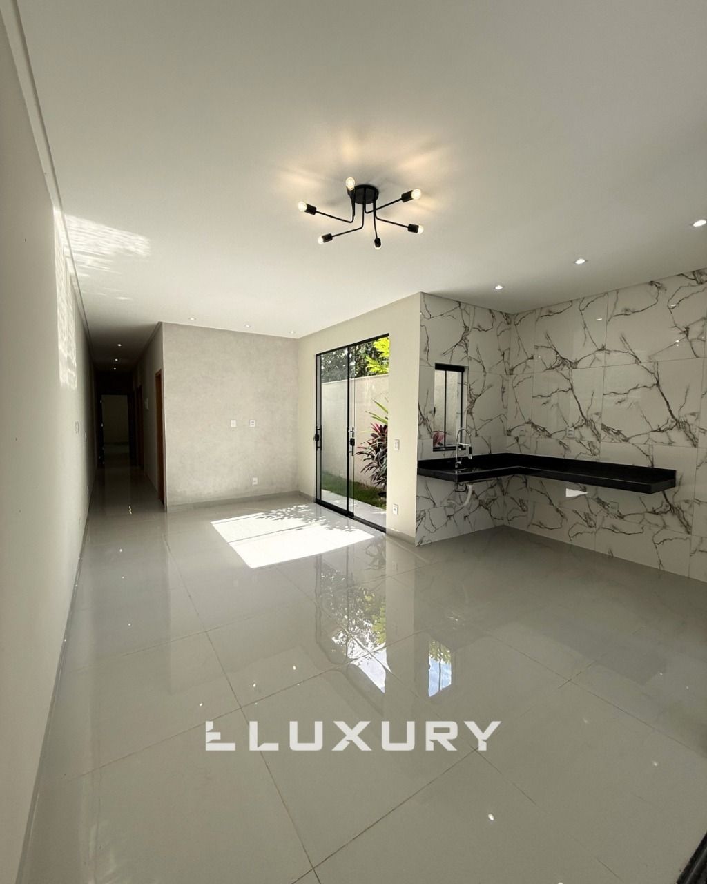 Casa à venda com 3 quartos, 103m² - Foto 6