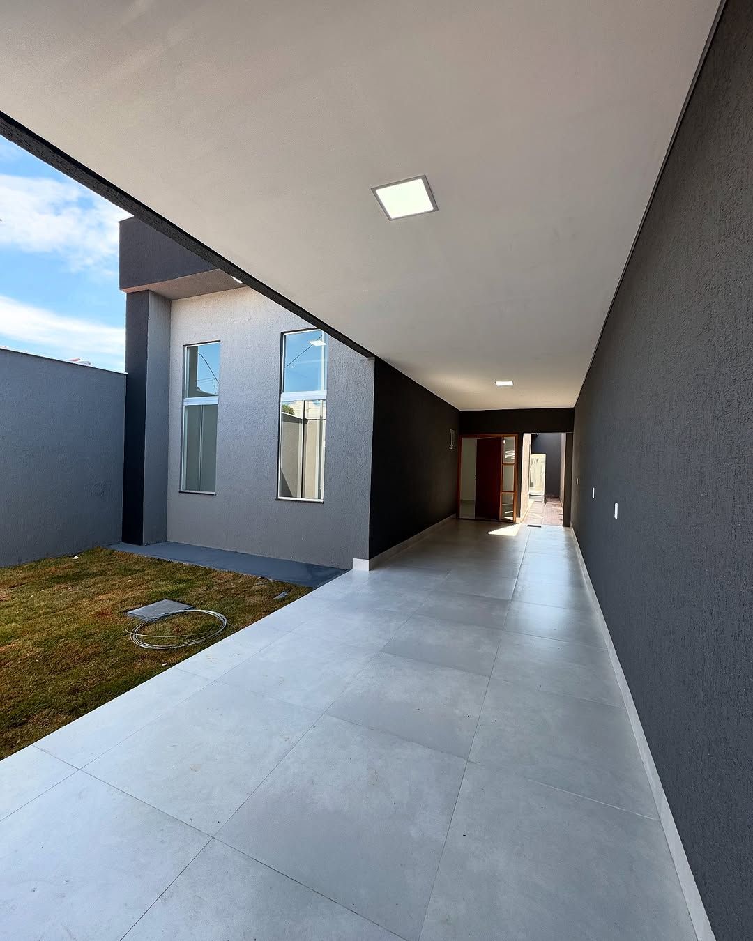 Casa à venda com 3 quartos, 160m² - Foto 1