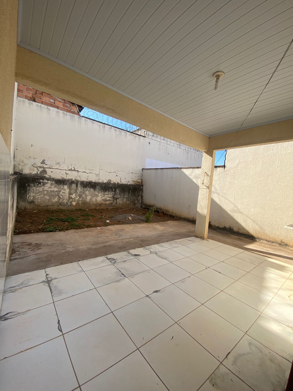 Casa para alugar com 2 quartos, 100m² - Foto 11