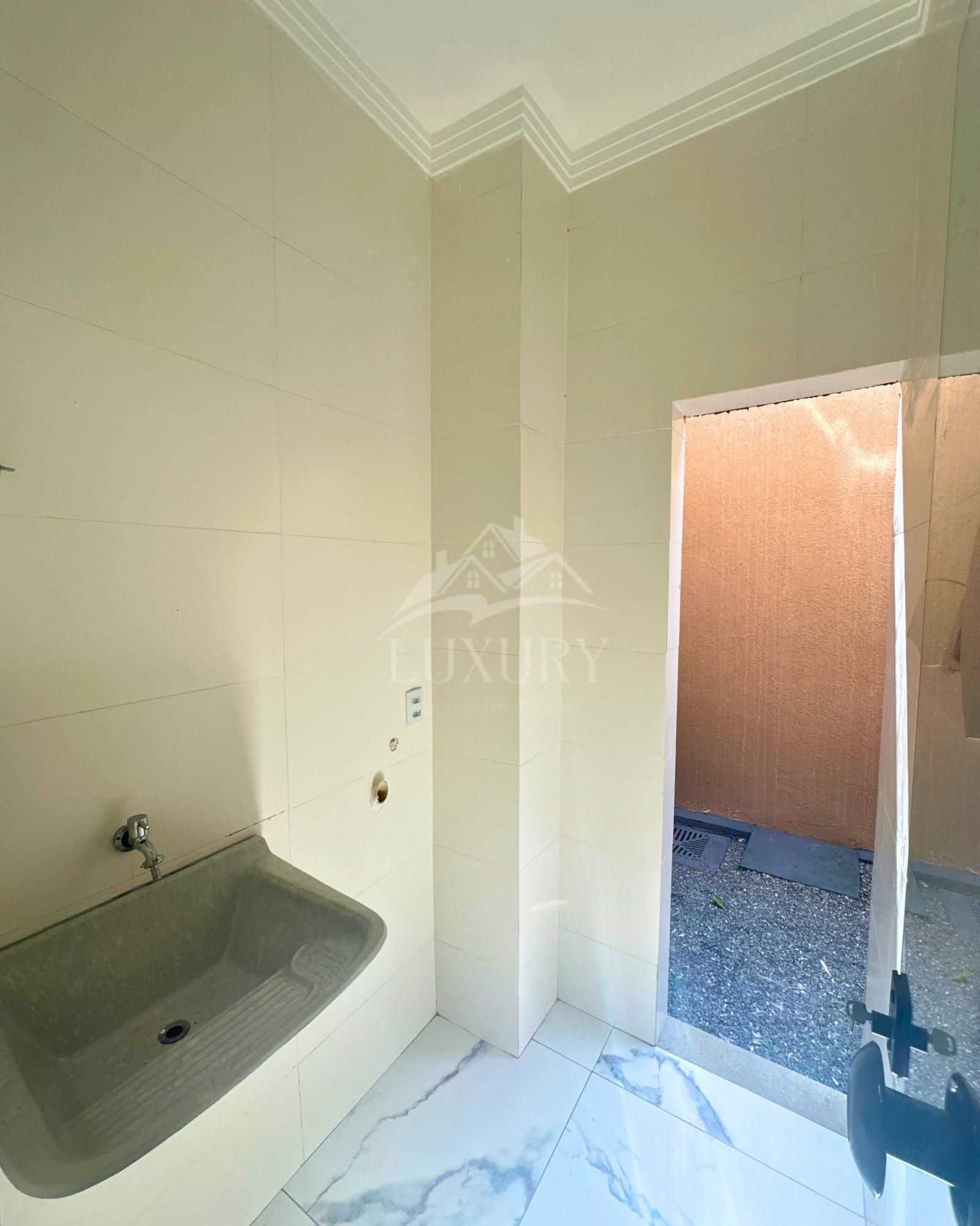 Casa à venda com 3 quartos, 117m² - Foto 11