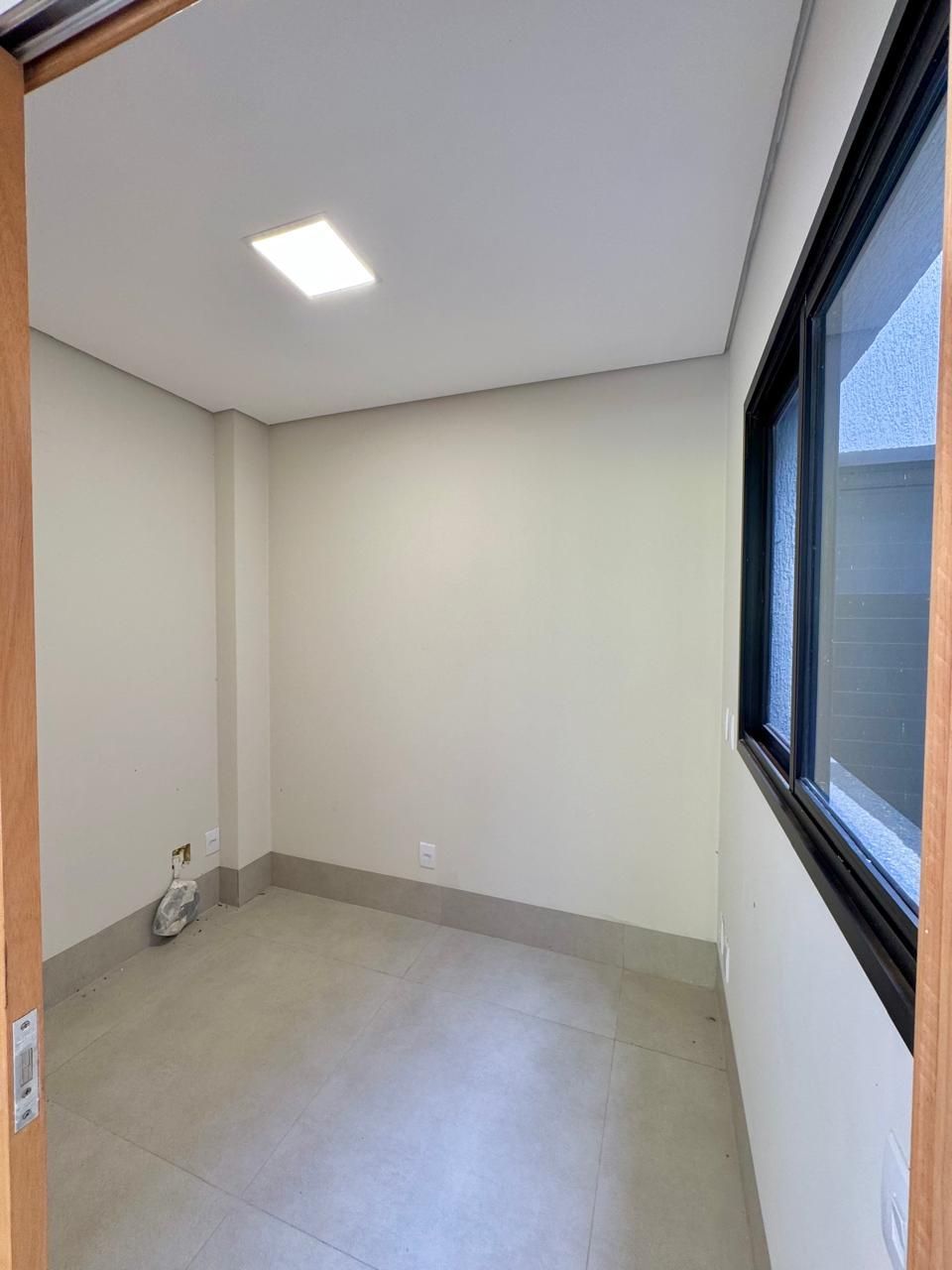 Casa de Condomínio à venda com 3 quartos, 224m² - Foto 15