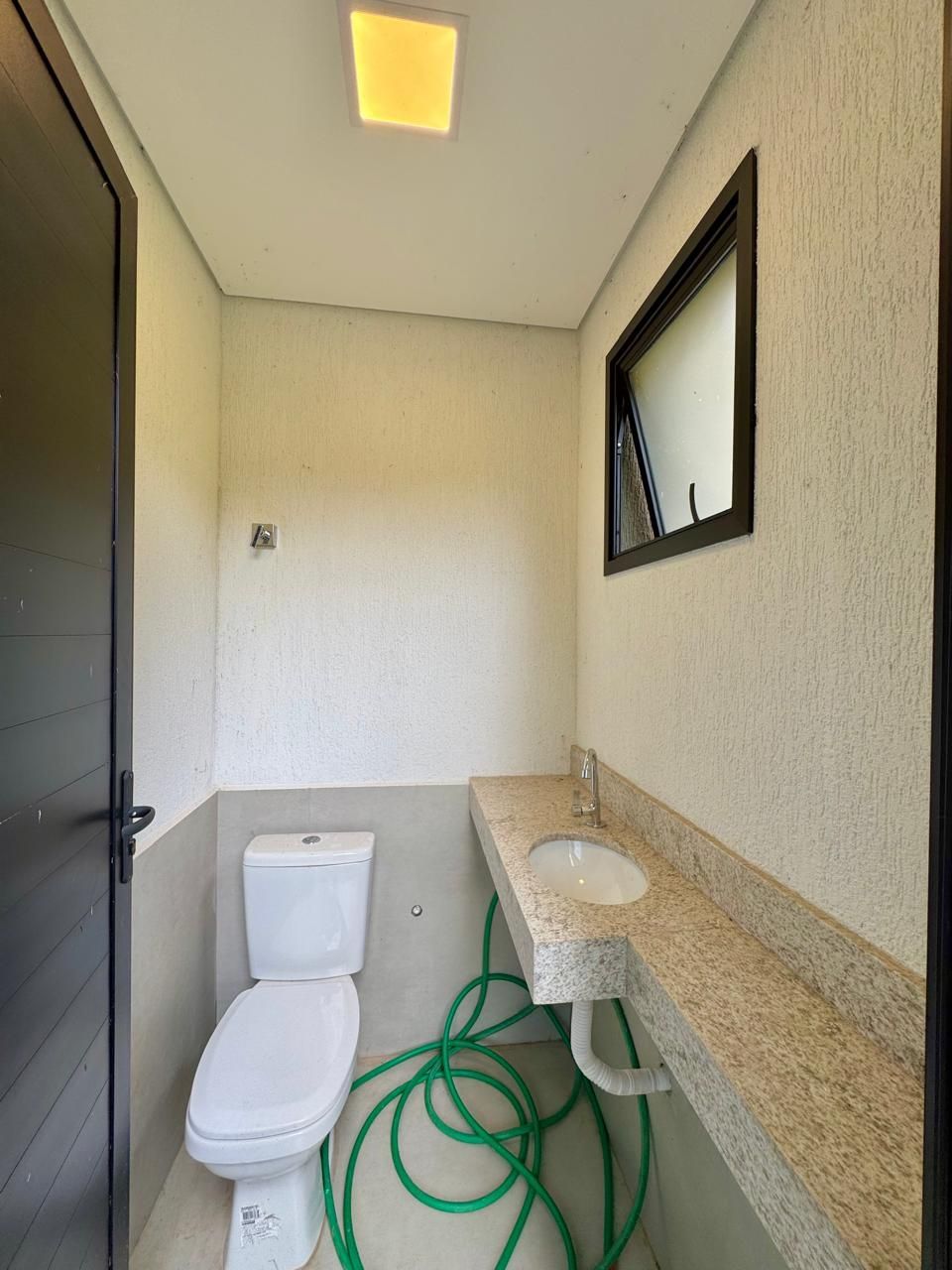 Casa de Condomínio à venda com 3 quartos, 224m² - Foto 25