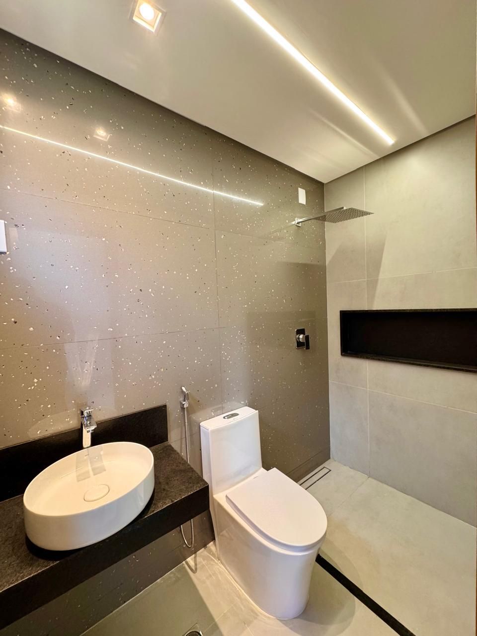 Casa de Condomínio à venda com 3 quartos, 198m² - Foto 22