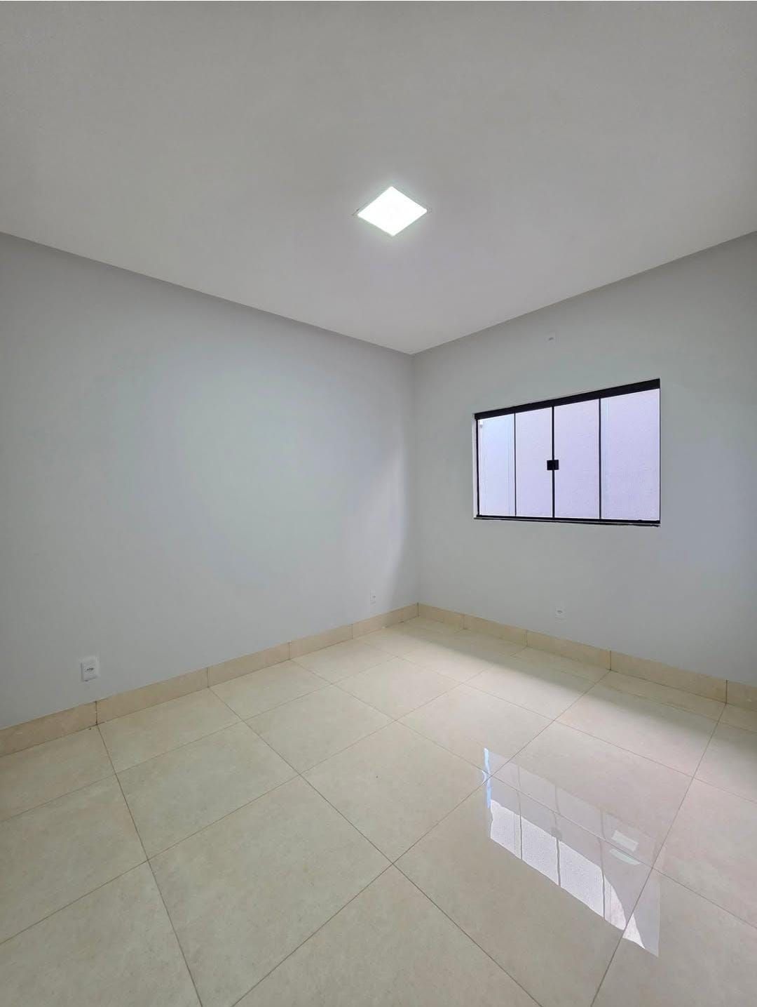 Casa à venda com 2 quartos, 70m² - Foto 7