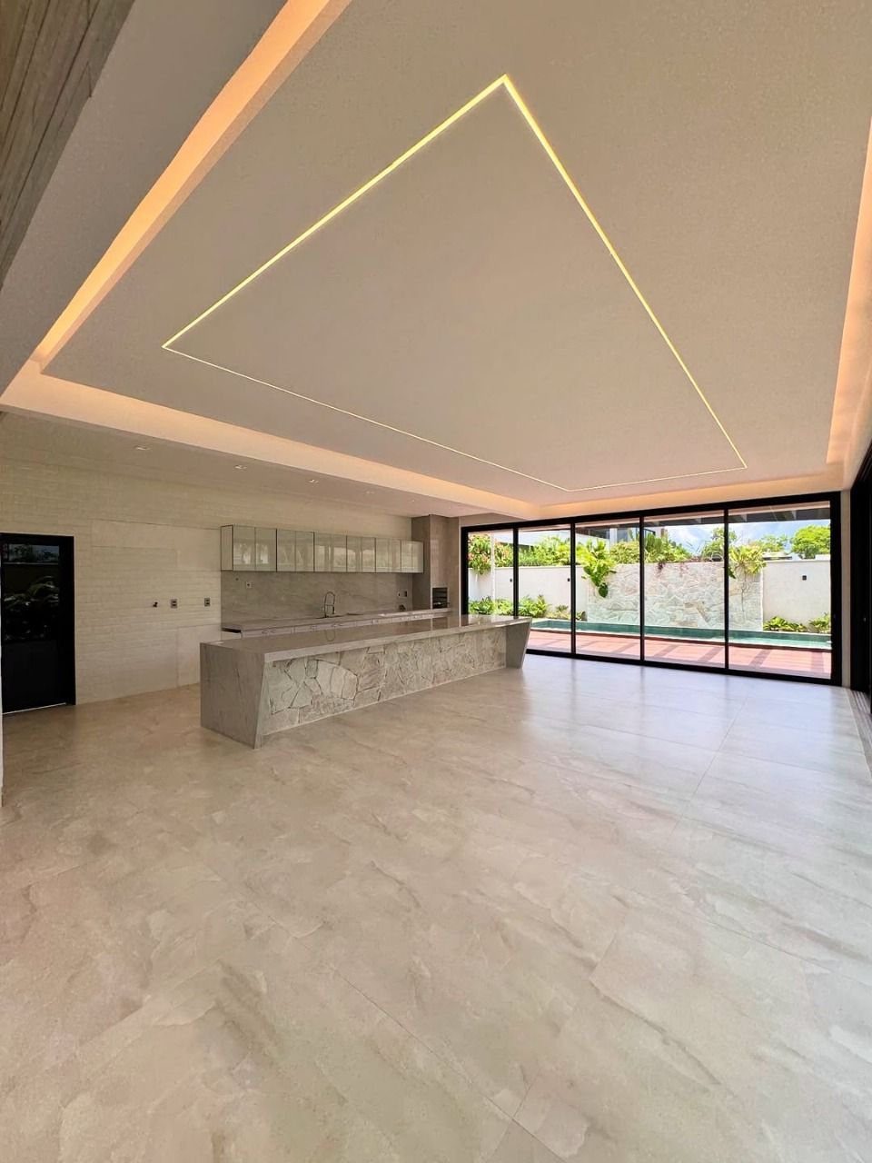 Casa de Condomínio à venda com 3 quartos, 278m² - Foto 5