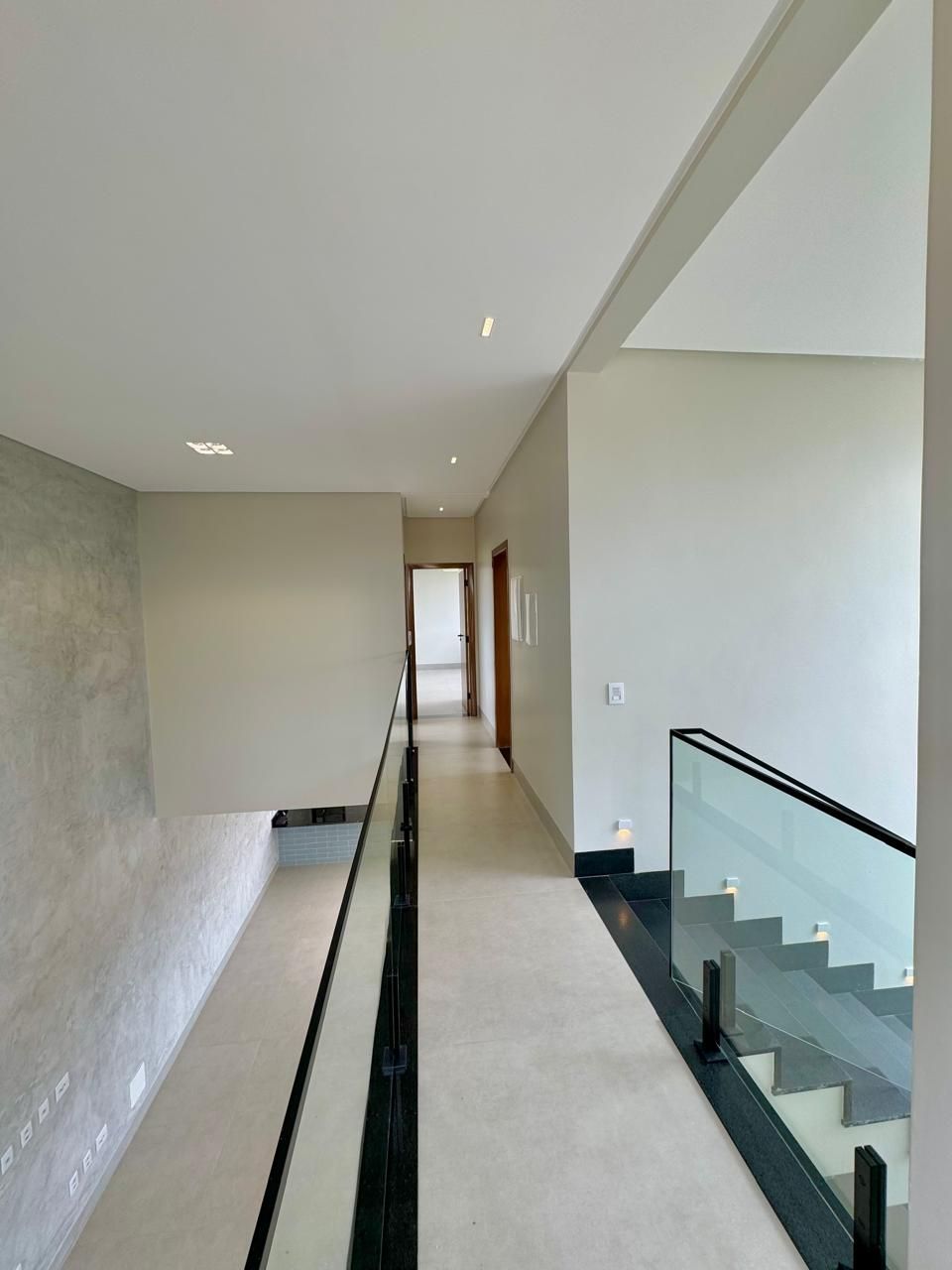 Casa de Condomínio à venda com 3 quartos, 225m² - Foto 14