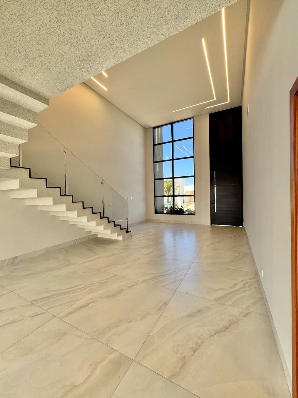 Casa de Condomínio à venda com 4 quartos, 270m² - Foto 5