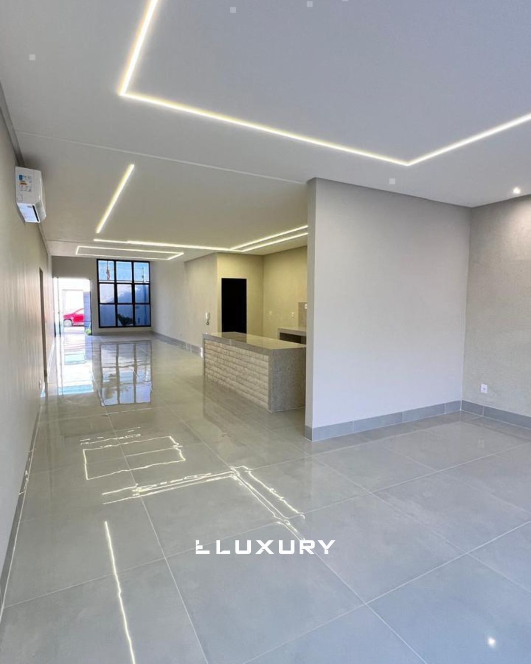 Casa à venda com 3 quartos, 228m² - Foto 8