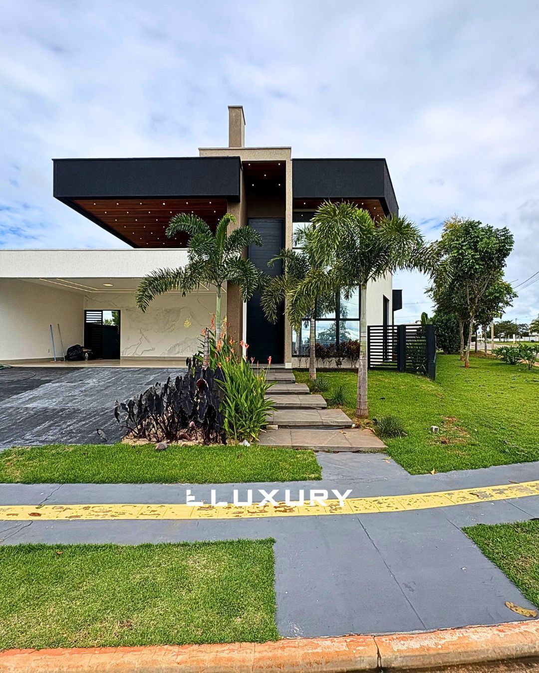 Casa de Condomínio, 4 quartos - Foto 1