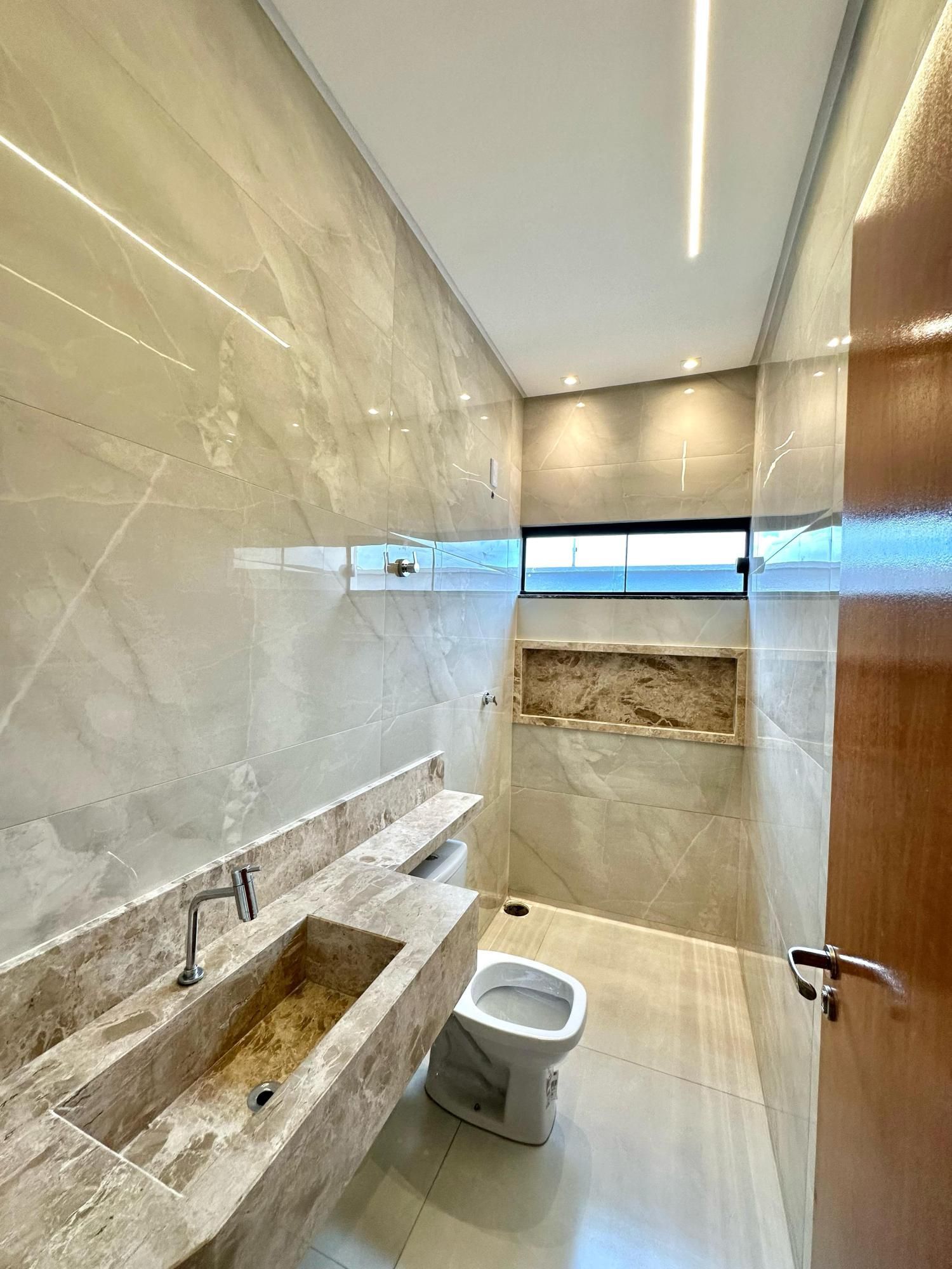 Casa à venda com 3 quartos, 124m² - Foto 13