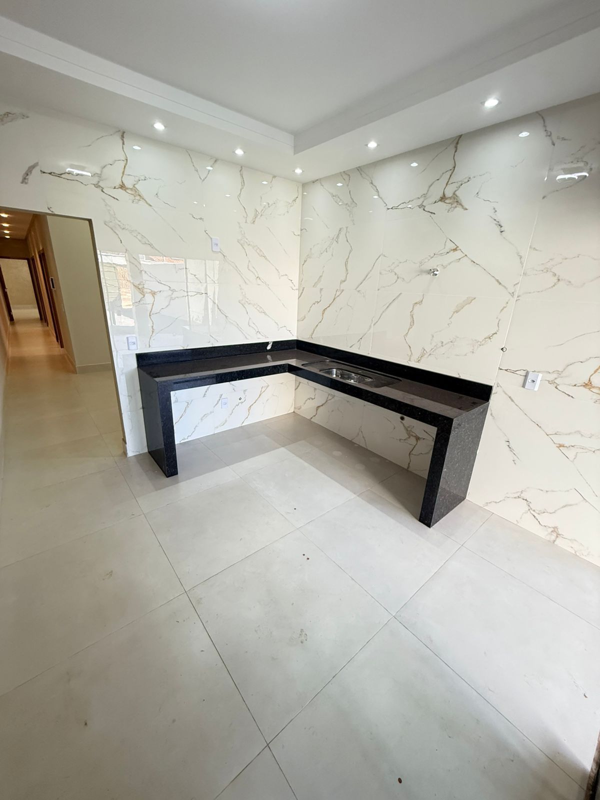Casa à venda com 4 quartos, 136m² - Foto 6