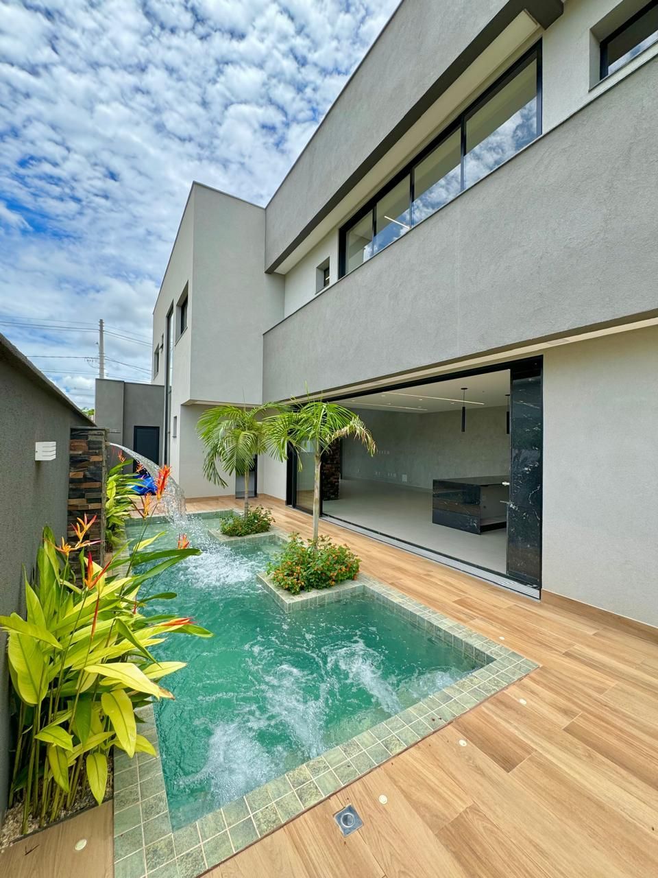 Casa de Condomínio à venda com 3 quartos, 225m² - Foto 24