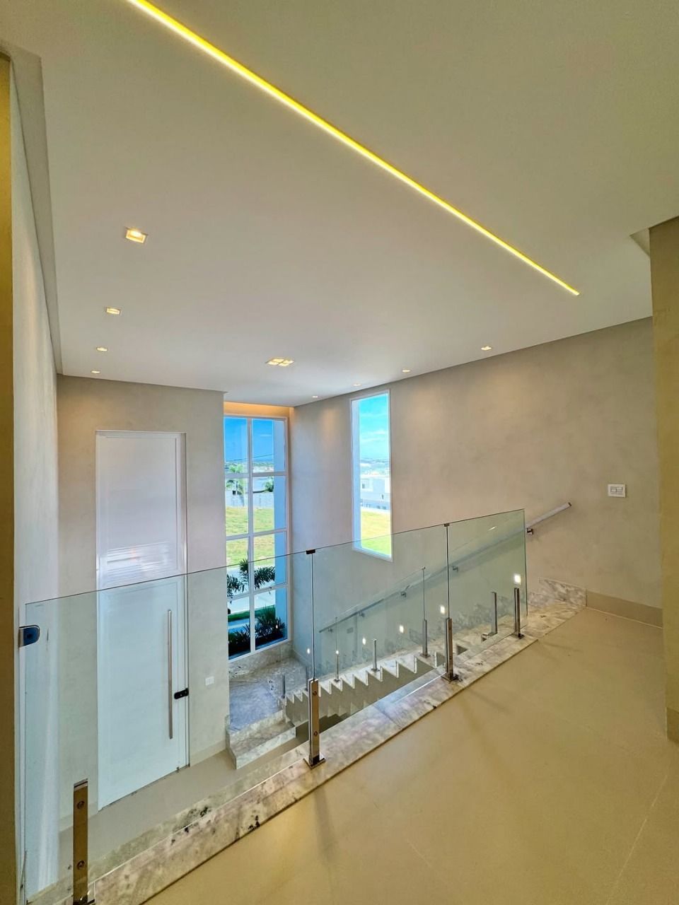 Casa de Condomínio à venda com 4 quartos, 270m² - Foto 13