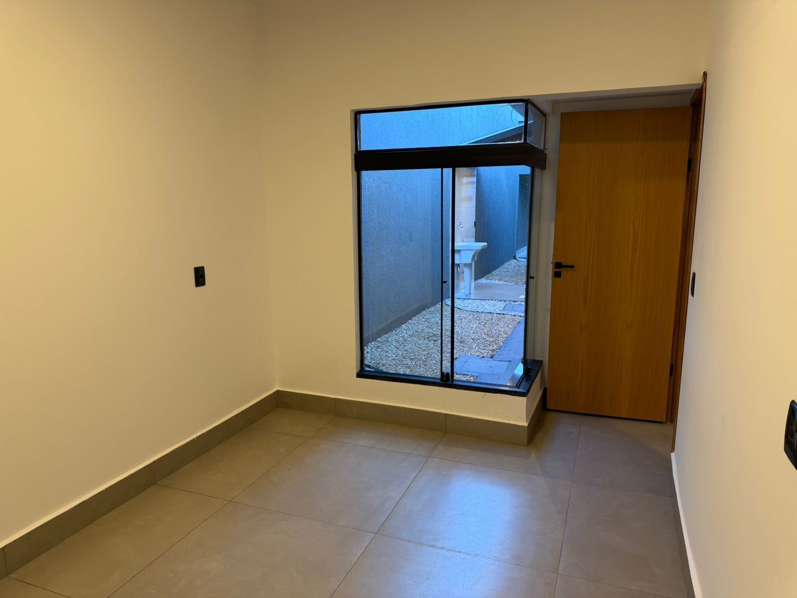 Casa à venda com 3 quartos, 110m² - Foto 8