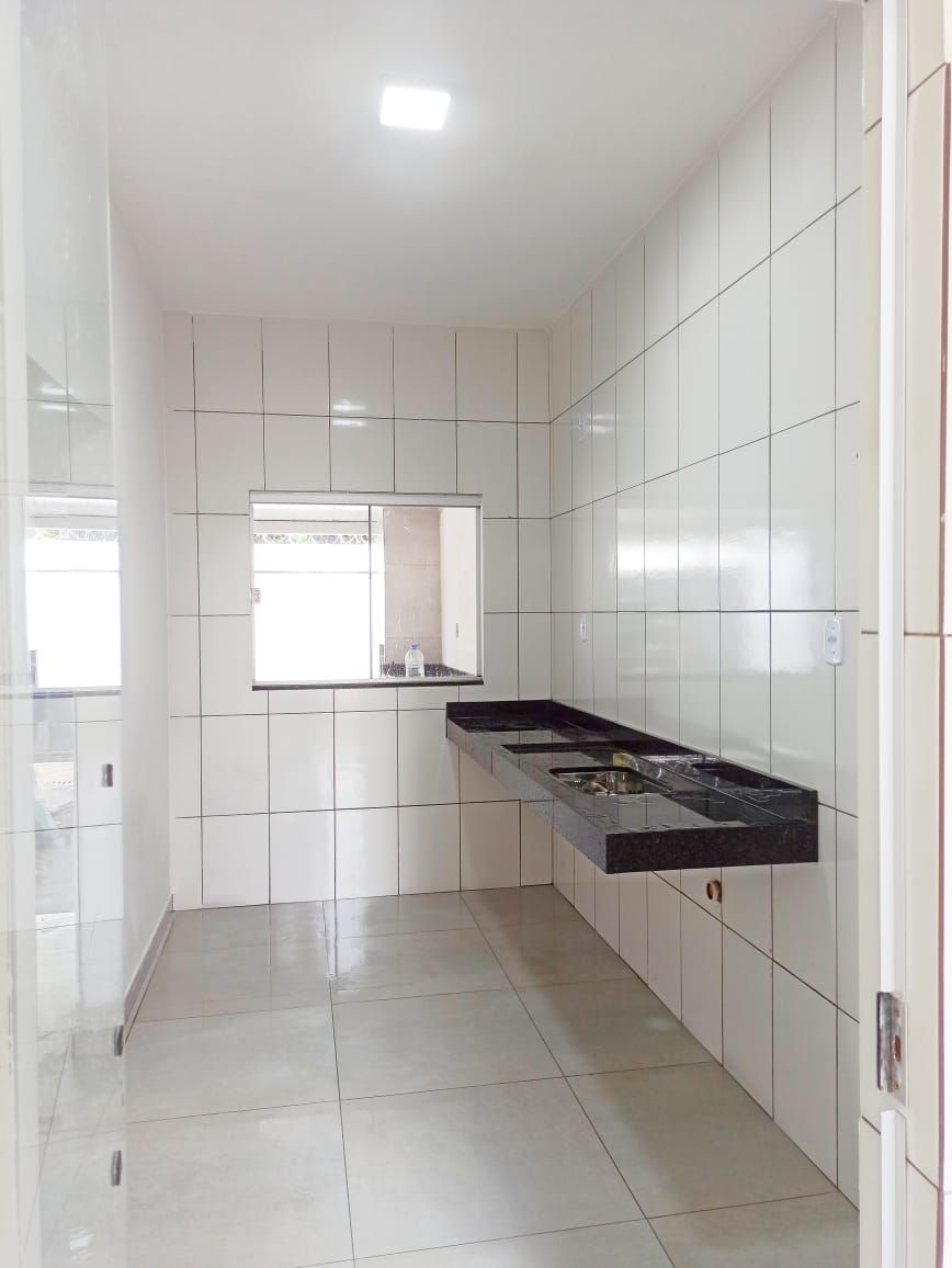 Casa à venda com 3 quartos, 92m² - Foto 5