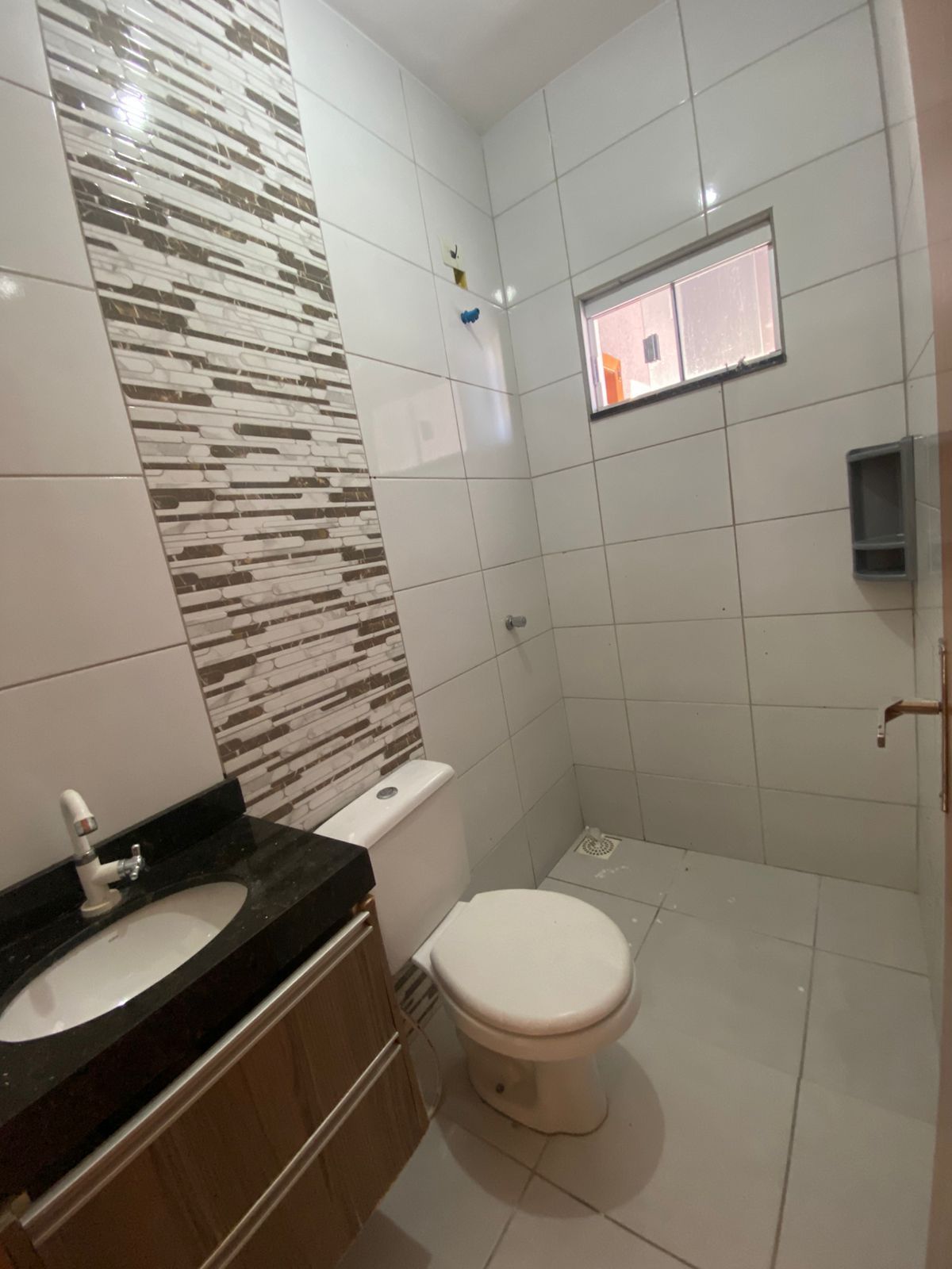 Casa para alugar com 2 quartos, 100m² - Foto 4