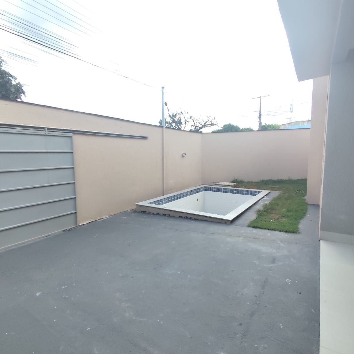 Casa à venda com 3 quartos, 110m² - Foto 3