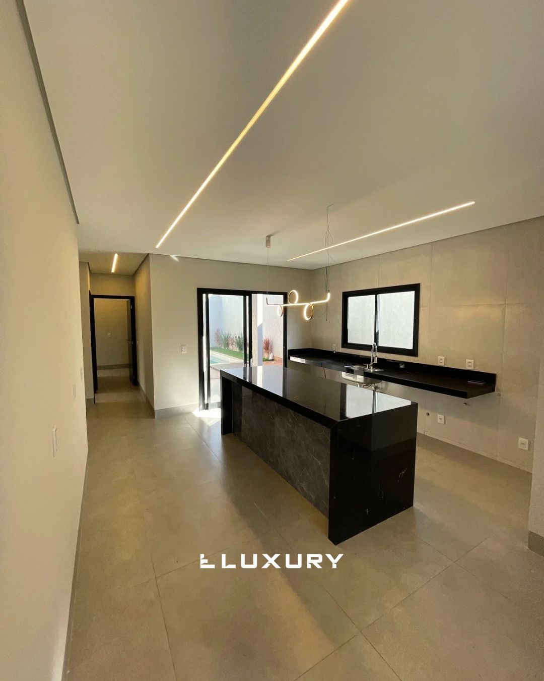Casa de Condomínio à venda com 4 quartos, 180m² - Foto 6