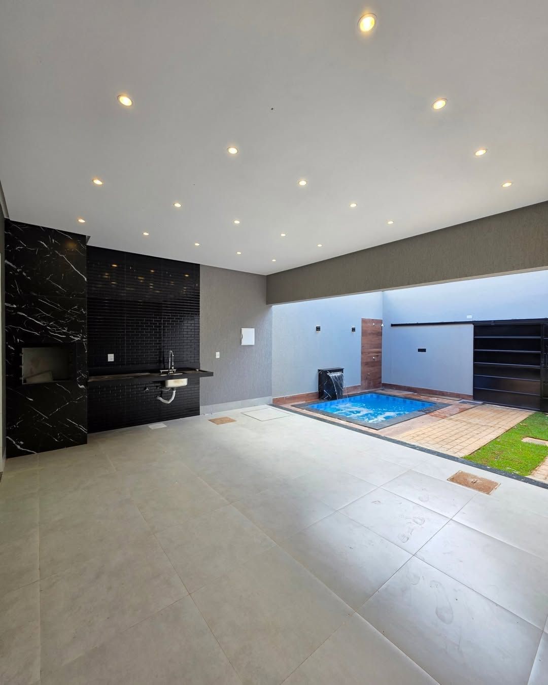 Casa à venda com 3 quartos, 140m² - Foto 4