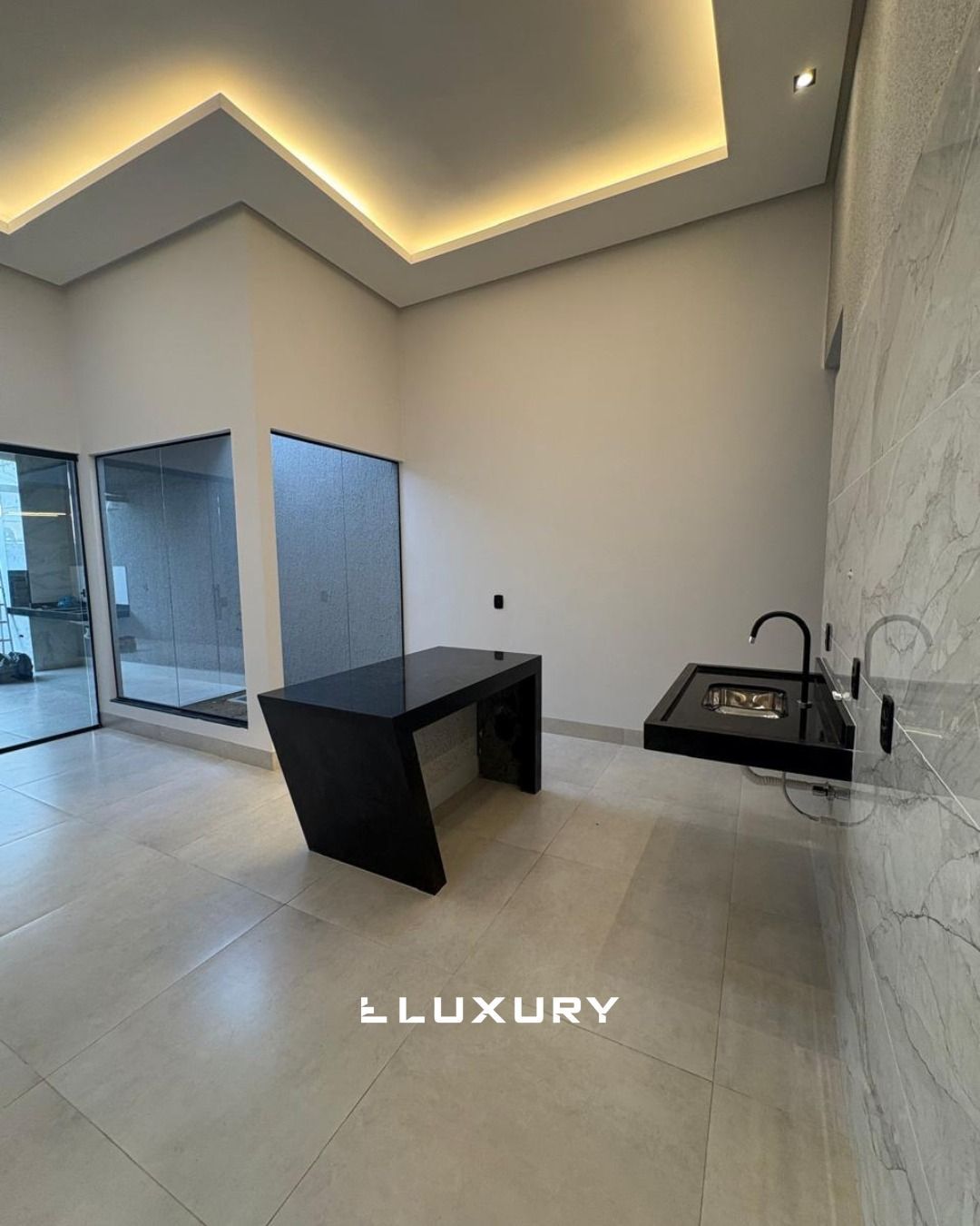 Casa à venda com 3 quartos, 110m² - Foto 7