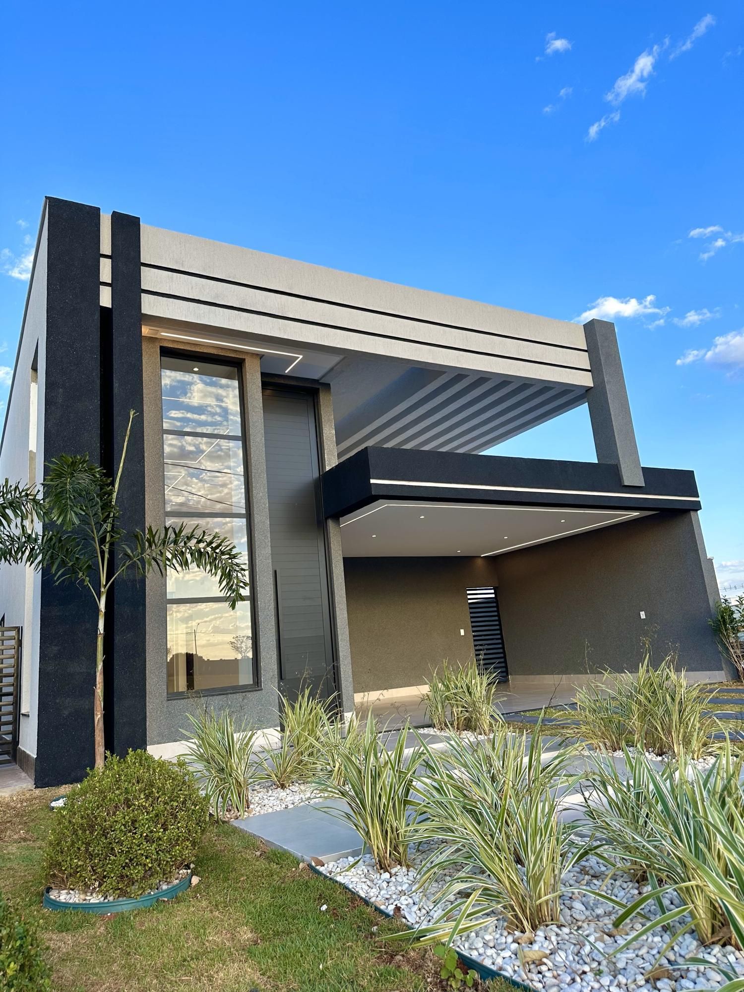Casa de Condomínio à venda com 3 quartos, 175m² - Foto 2