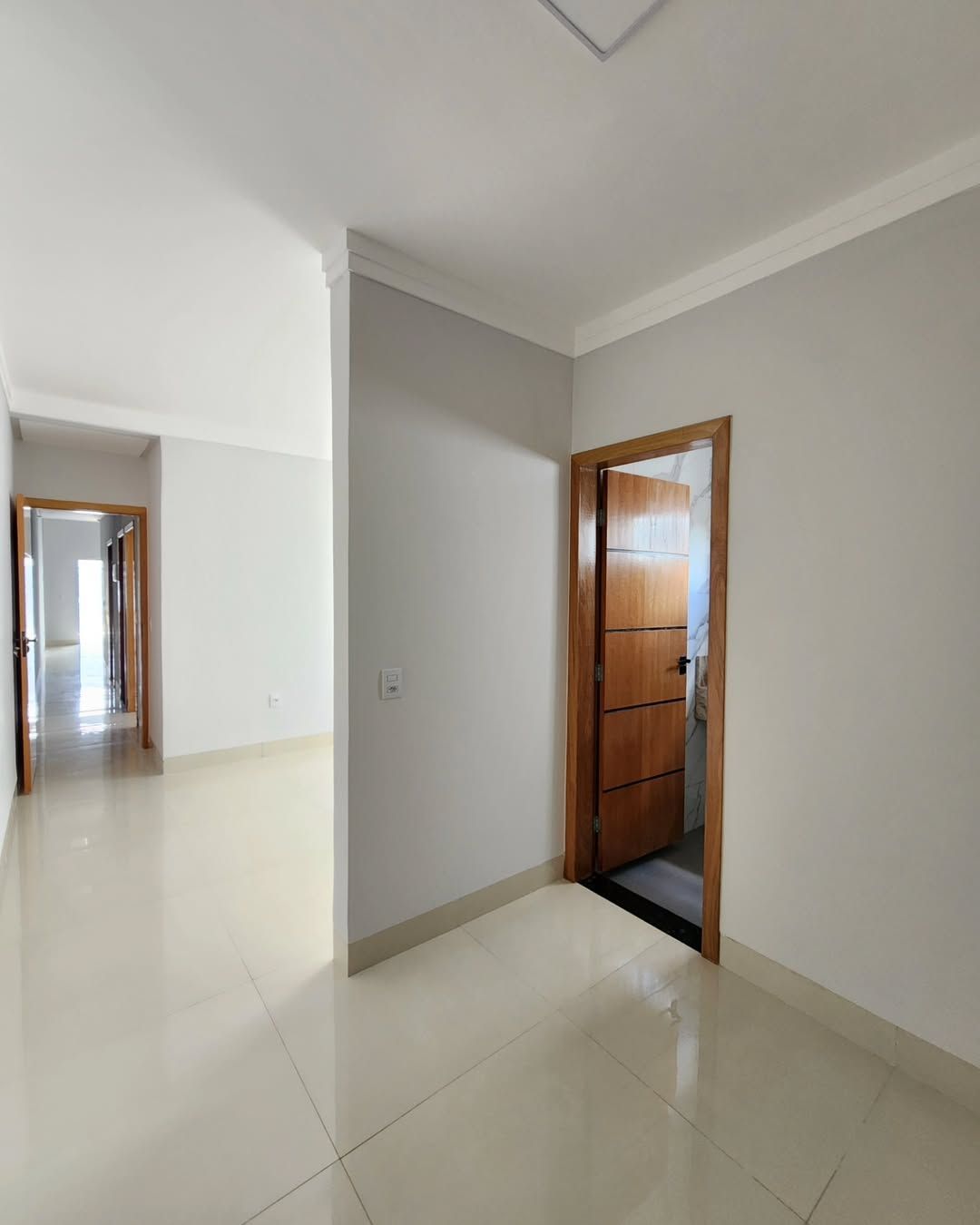 Casa à venda com 3 quartos, 100m² - Foto 7