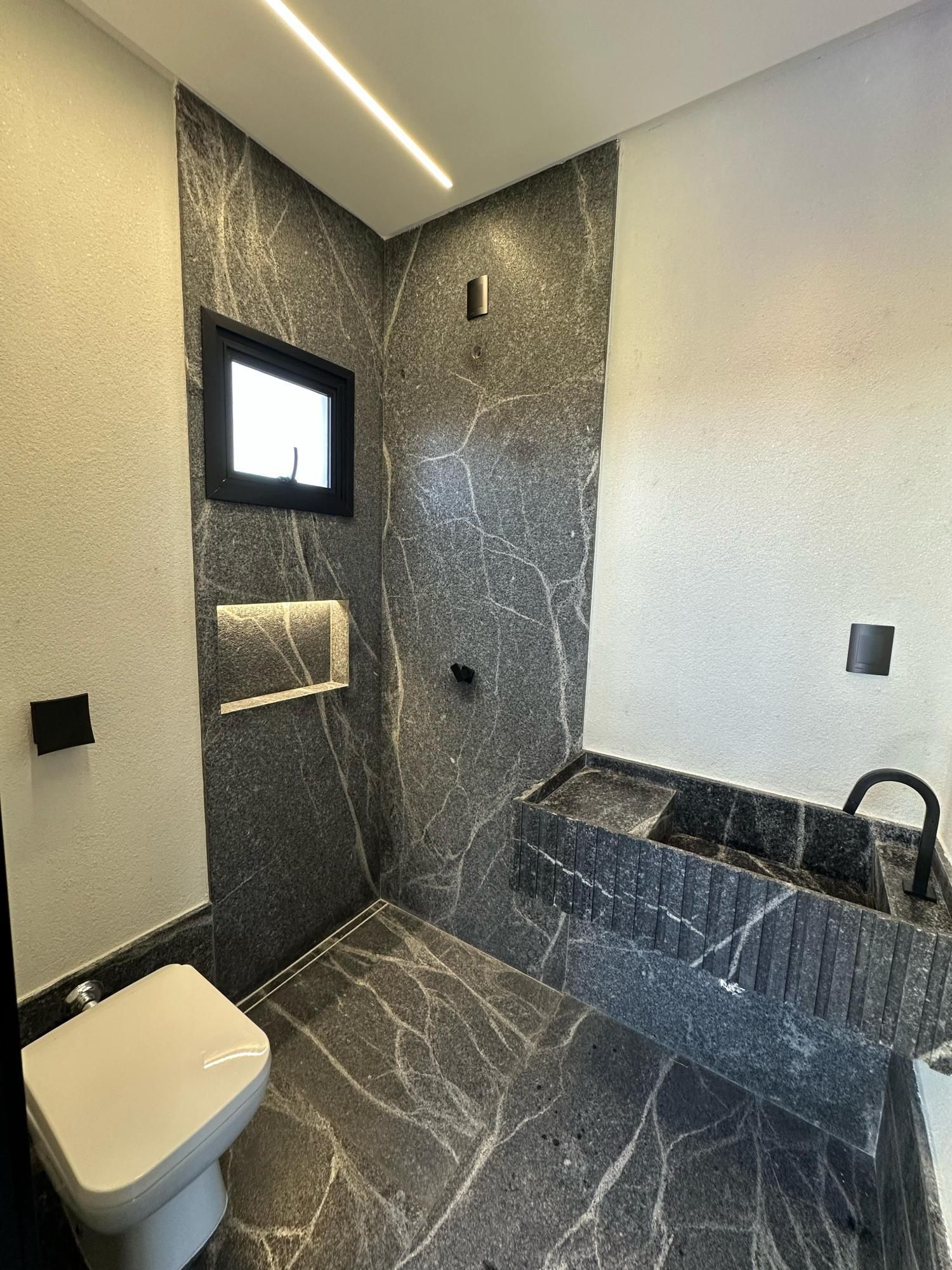 Casa de Condomínio à venda com 3 quartos, 230m² - Foto 15
