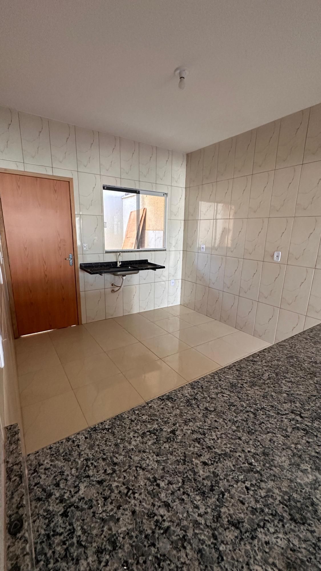 Casa à venda com 2 quartos, 89m² - Foto 9