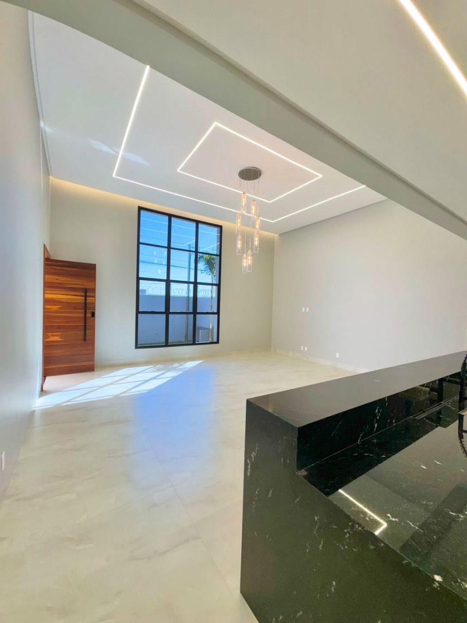 Casa à venda com 4 quartos, 224m² - Foto 5
