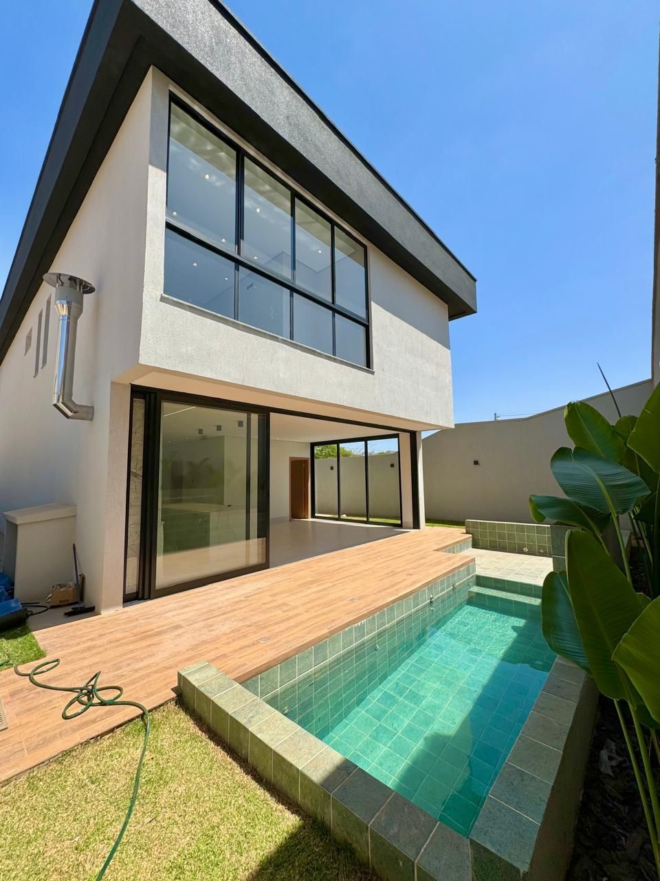 Casa de Condomínio à venda com 4 quartos, 225m² - Foto 12