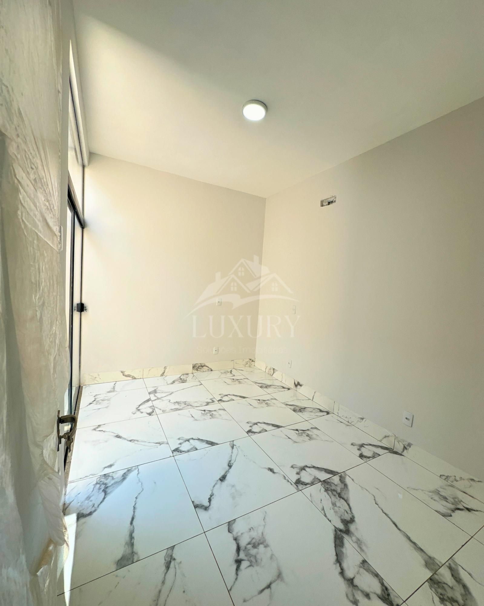 Casa à venda com 3 quartos, 117m² - Foto 13