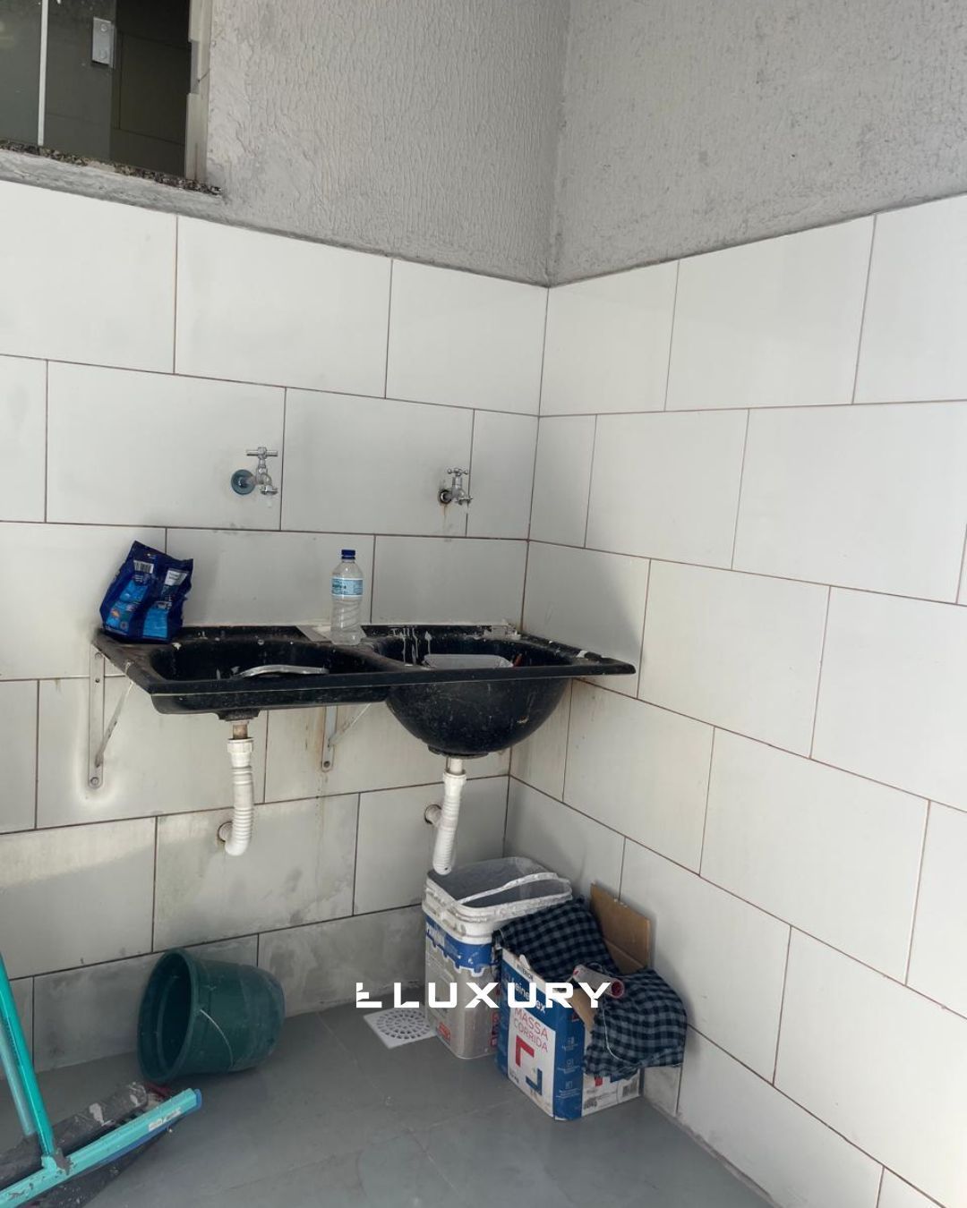 Casa à venda com 2 quartos, 90m² - Foto 12